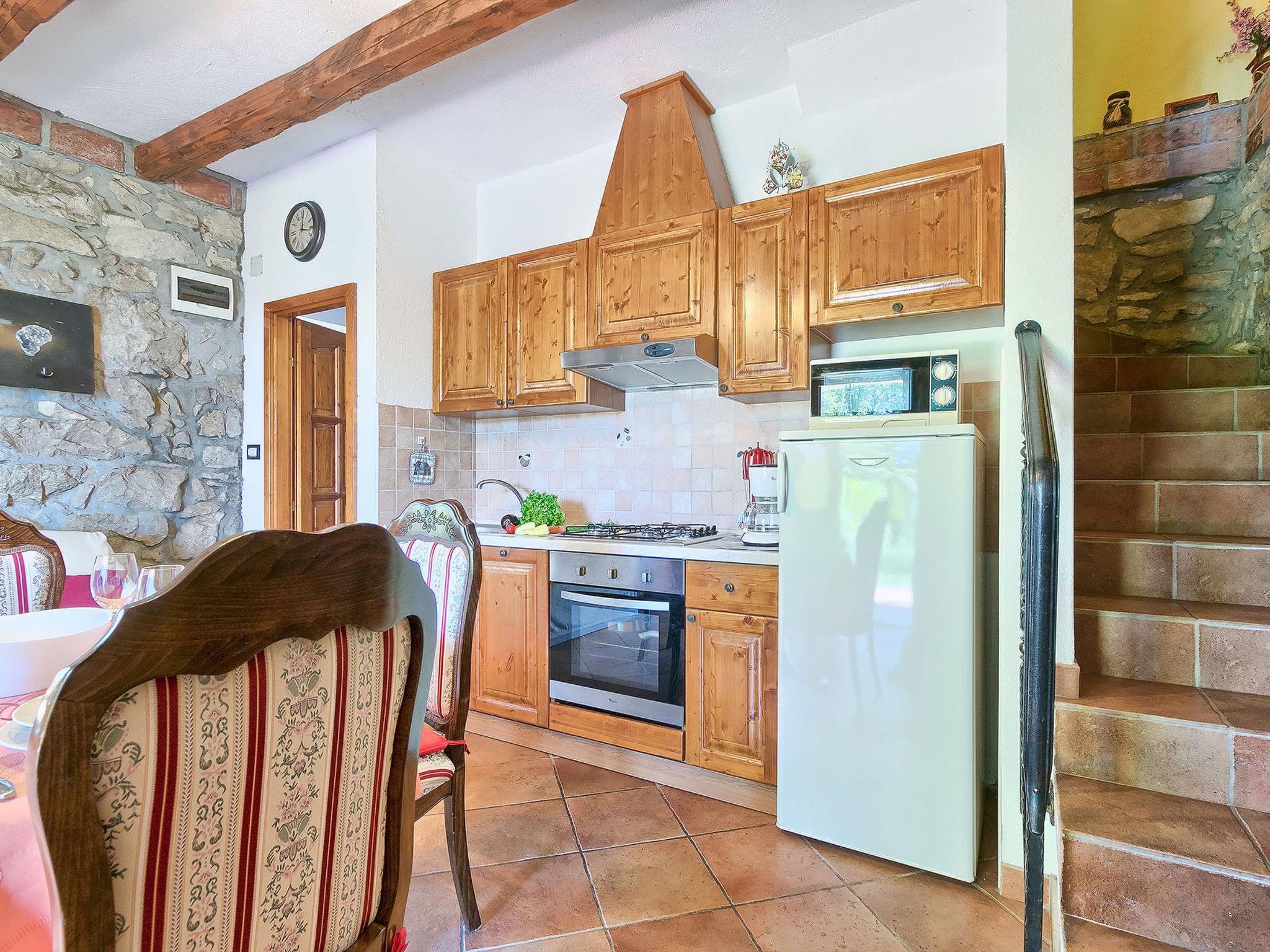 Photo 6 - 2 bedroom House in Labin with private pool and garden