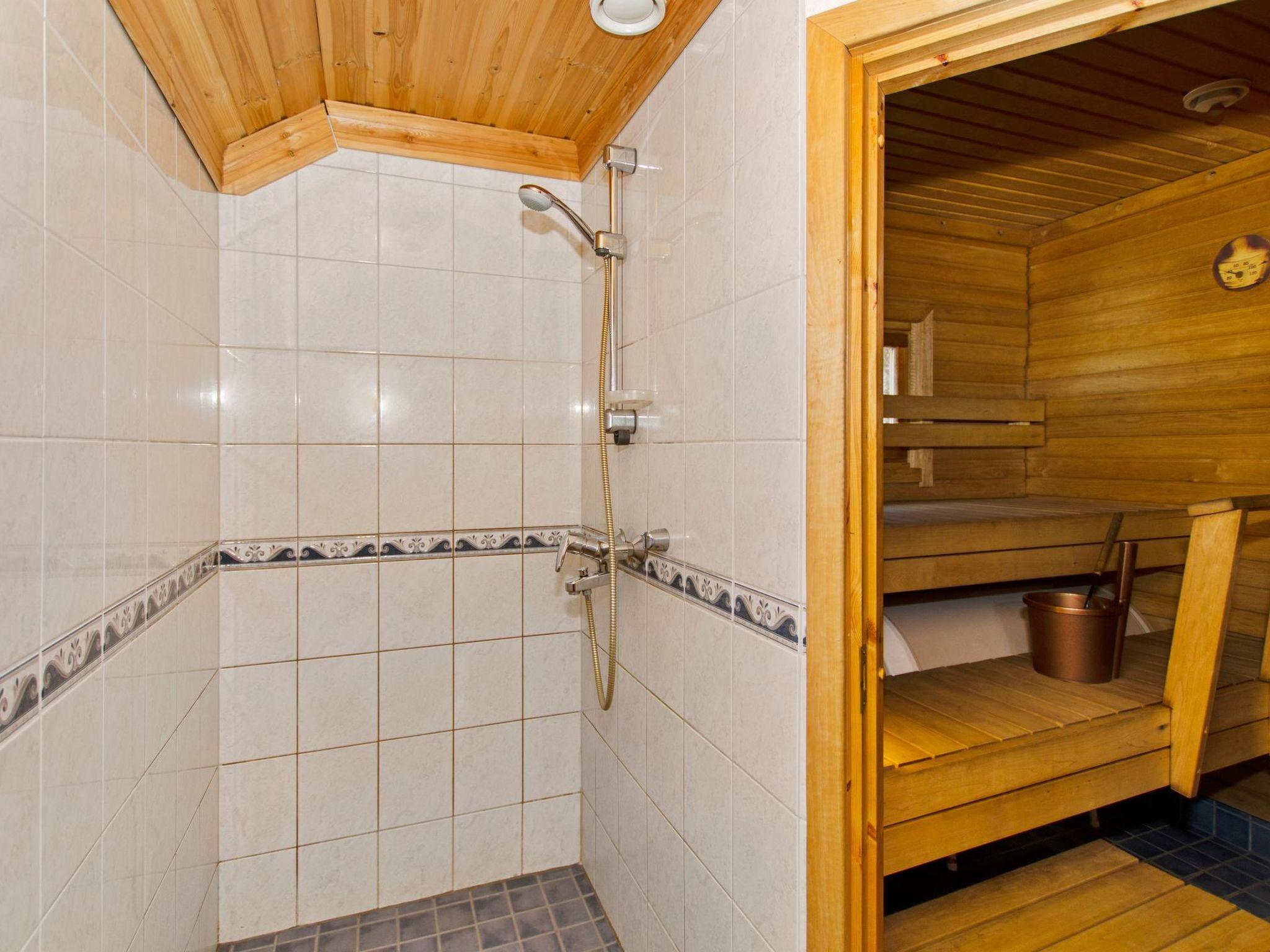 Foto 19 - Casa de 2 habitaciones en Lieksa con sauna