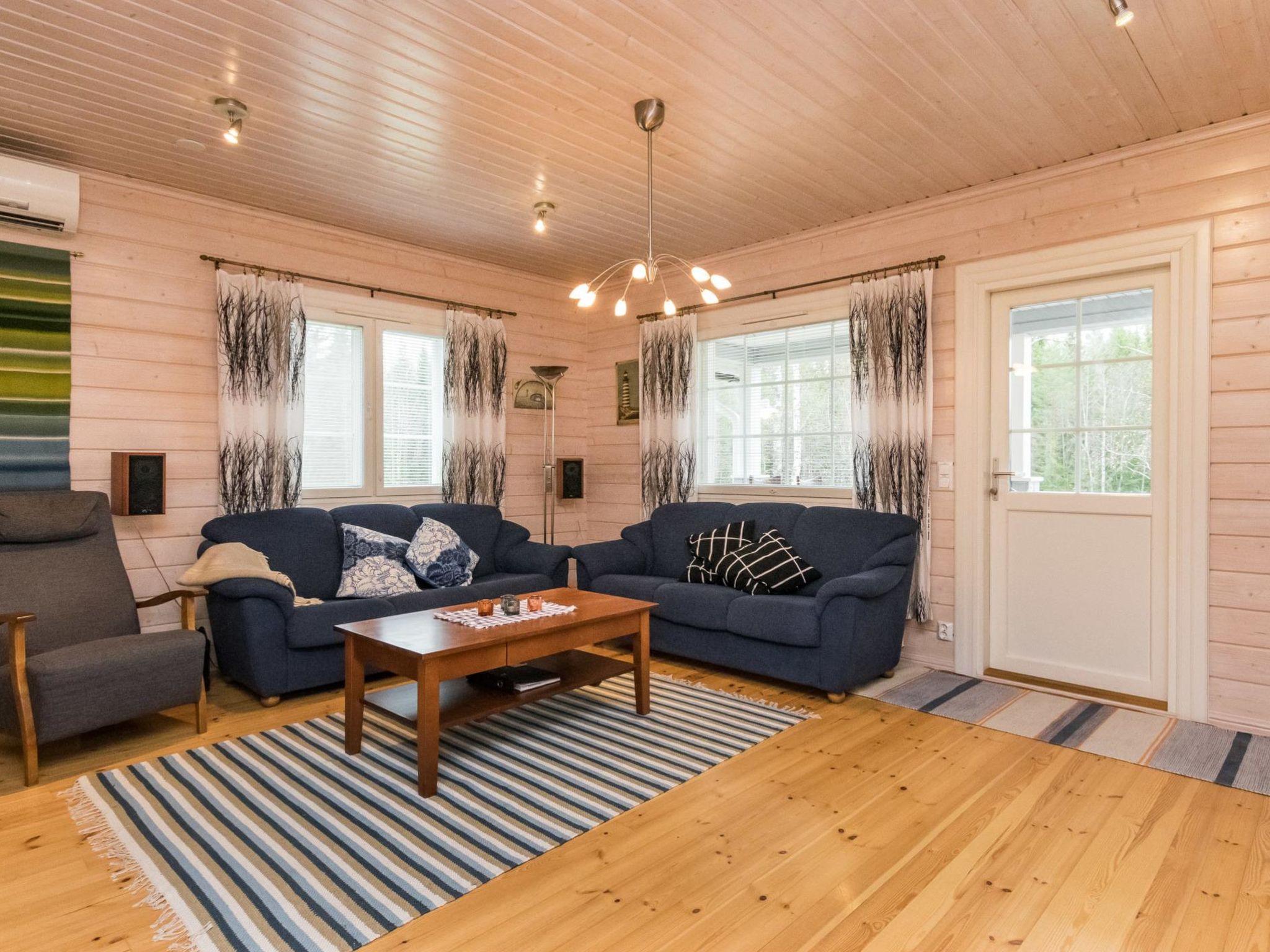 Photo 8 - 2 bedroom House in Heinävesi with sauna
