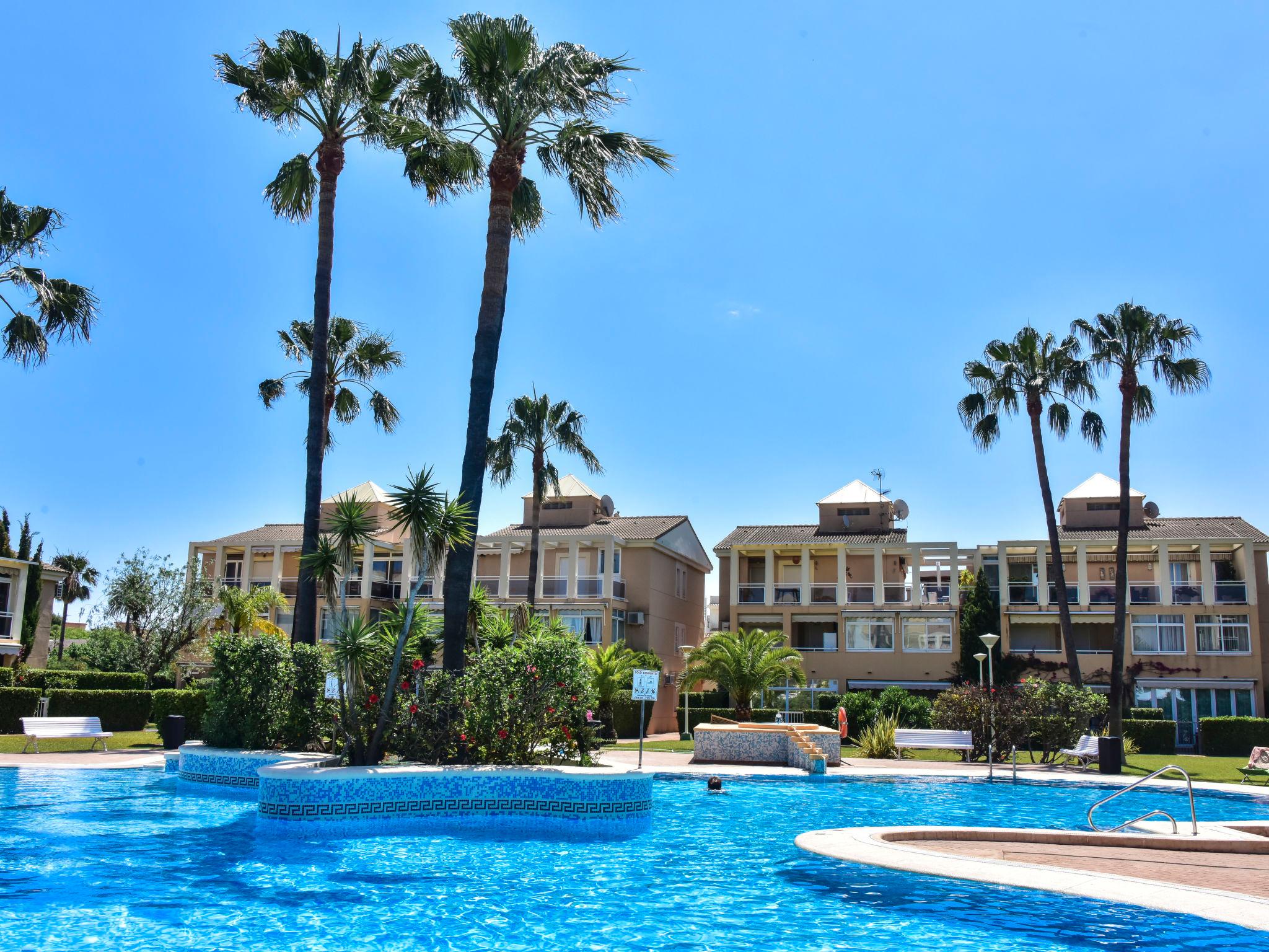 Photo 1 - Appartement de 2 chambres à Dénia avec piscine et vues à la mer