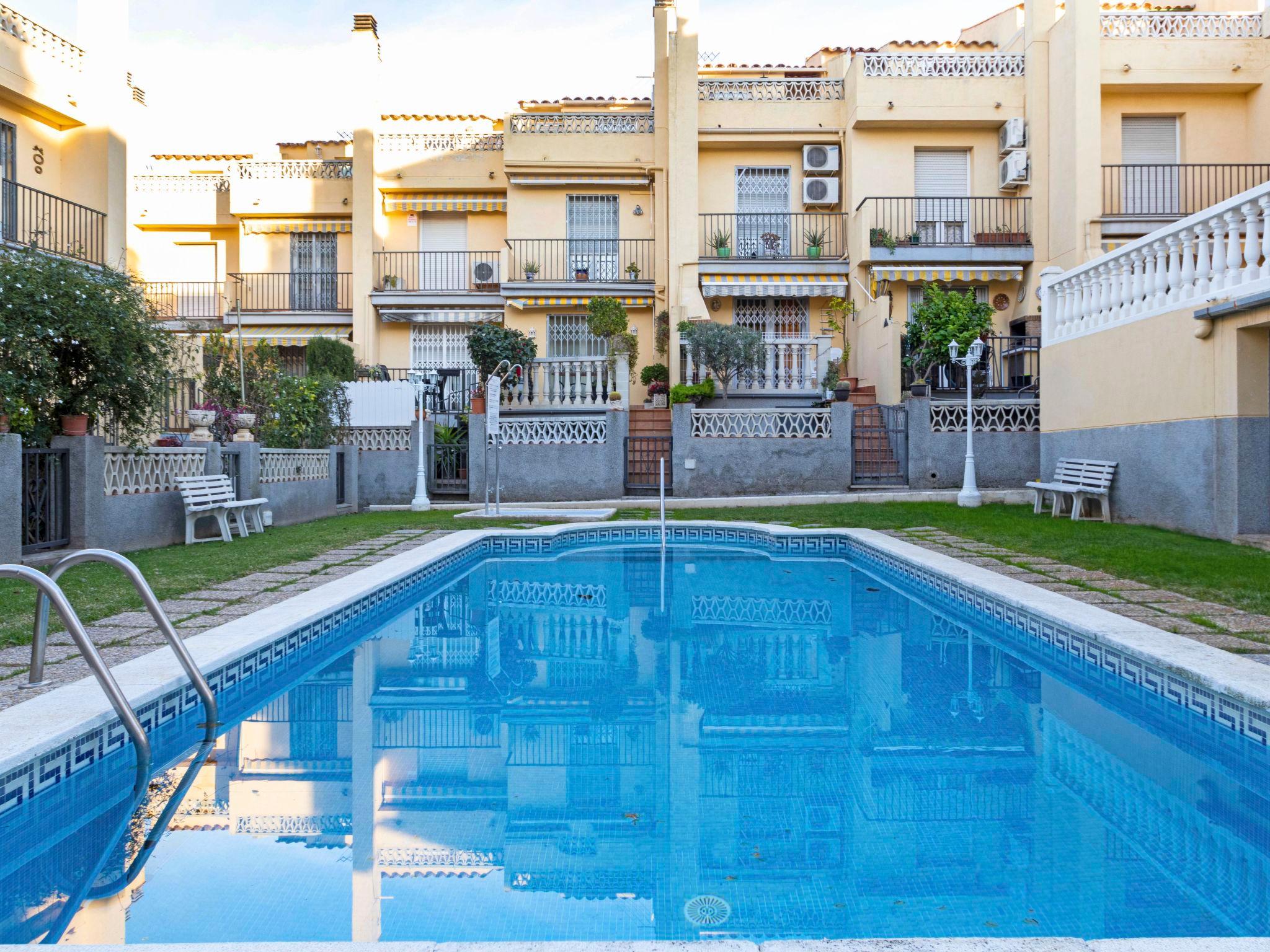 Foto 48 - Casa de 3 quartos em Torredembarra com piscina e terraço