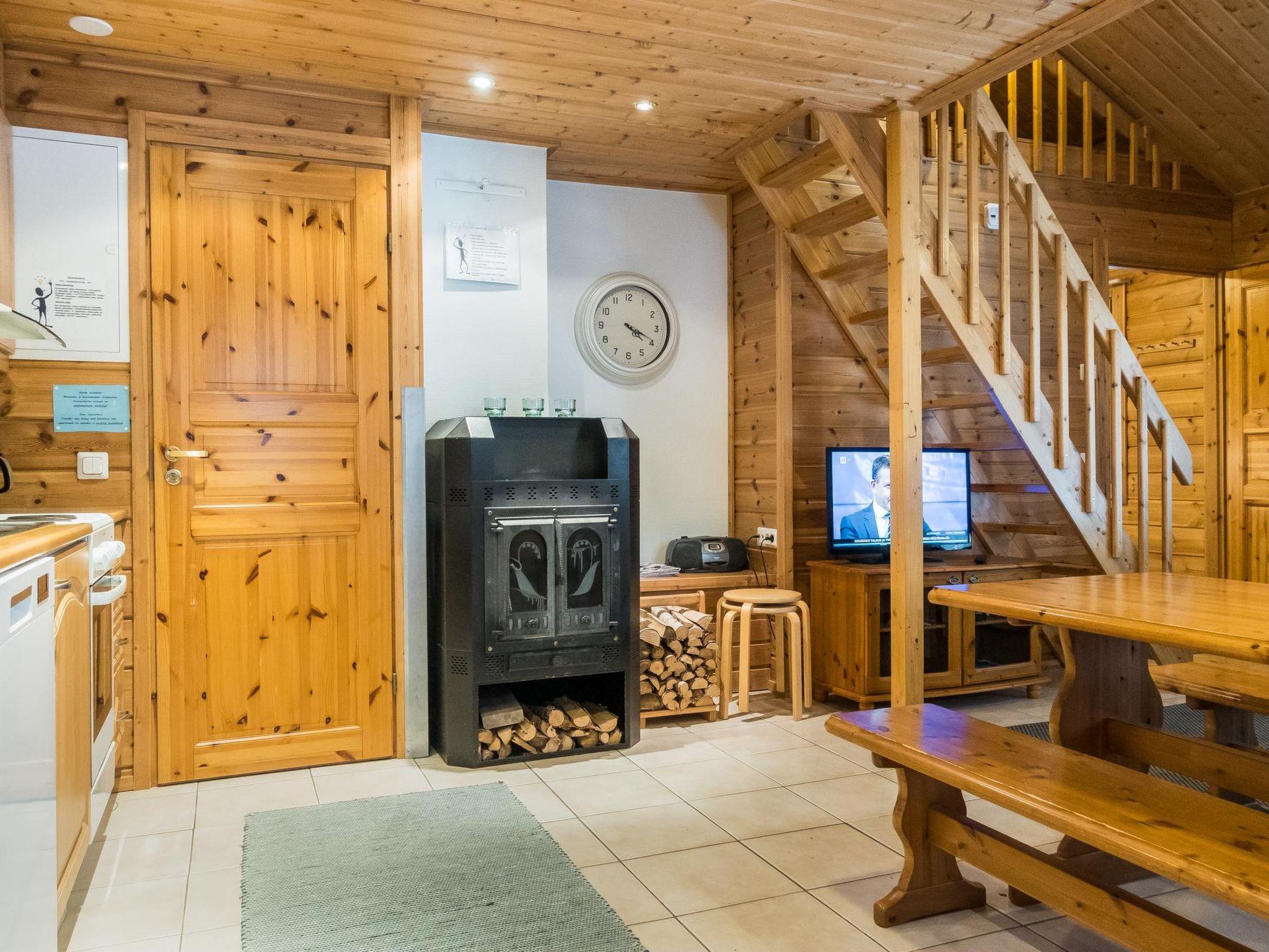 Foto 6 - Casa con 3 camere da letto a Kittilä con sauna e vista sulle montagne