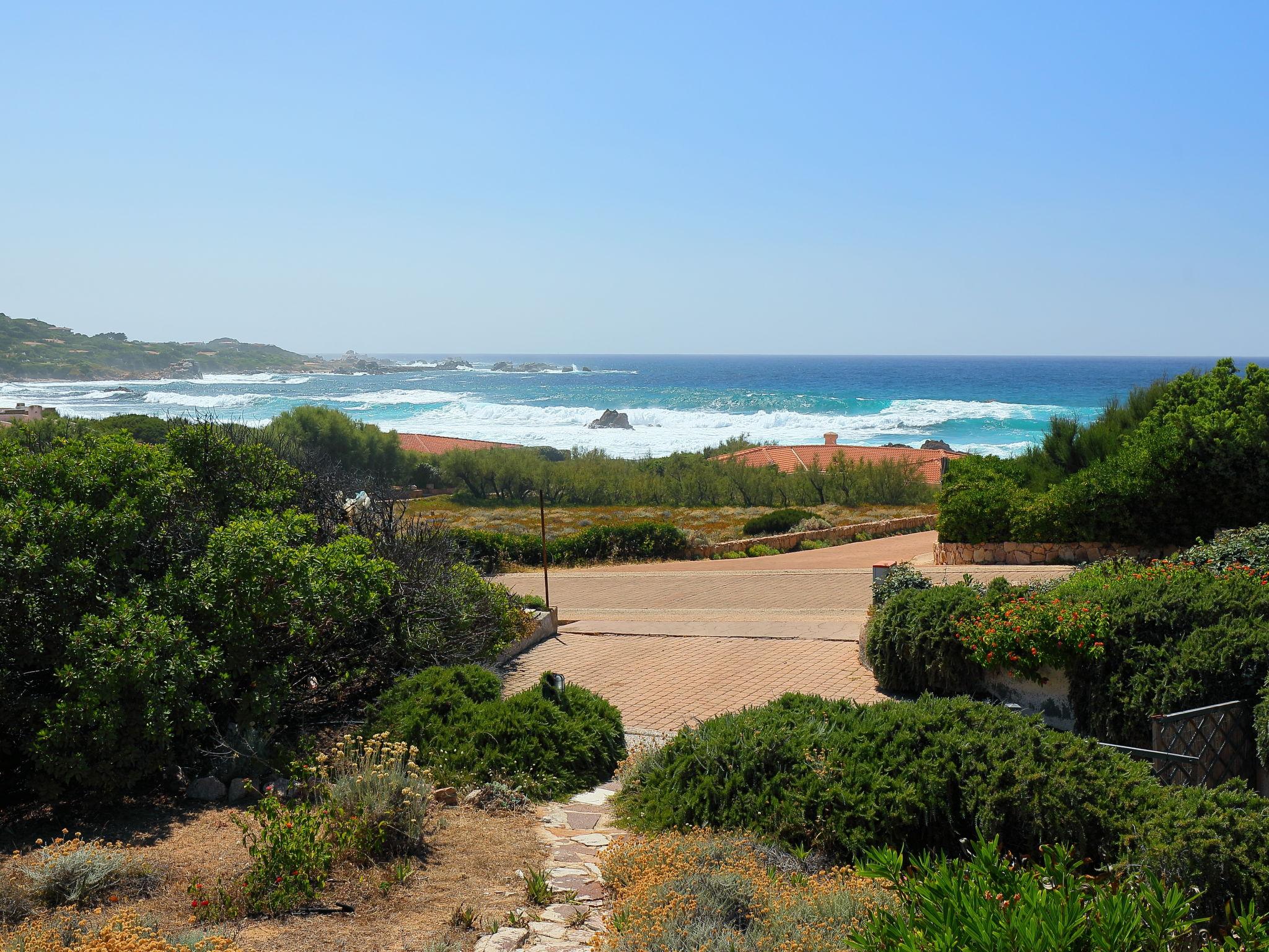 Photo 24 - Maison de 3 chambres à Aglientu avec terrasse et vues à la mer