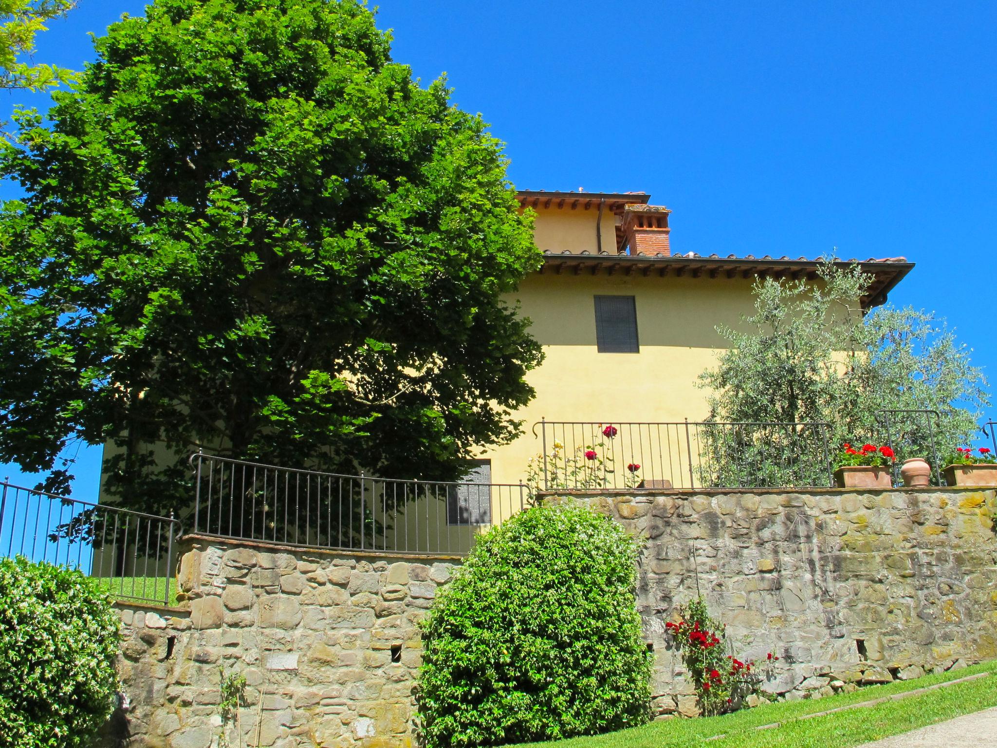 Foto 58 - Haus mit 6 Schlafzimmern in San Giovanni Valdarno mit privater pool und terrasse