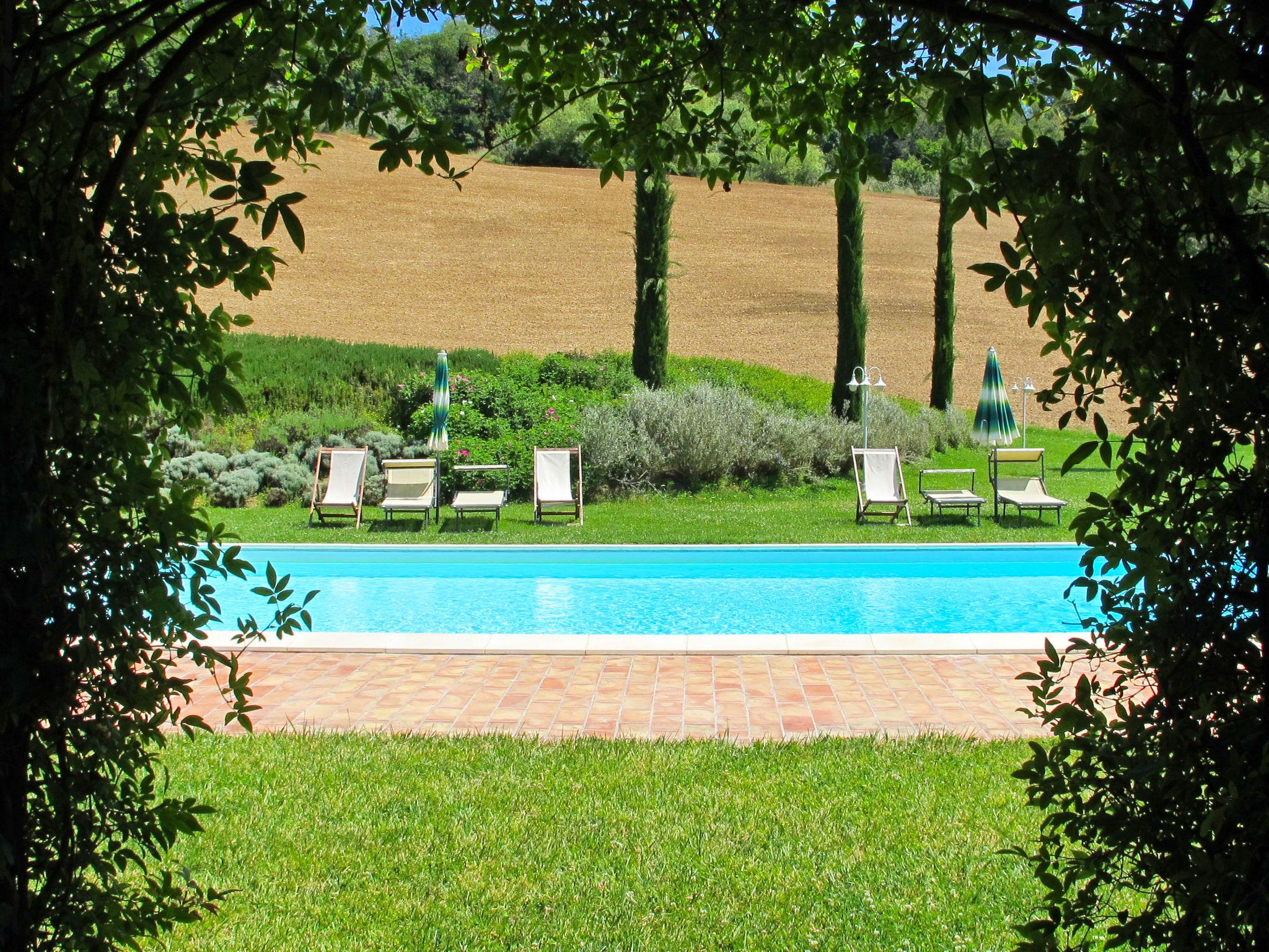 Foto 56 - Haus mit 6 Schlafzimmern in San Giovanni Valdarno mit privater pool und garten