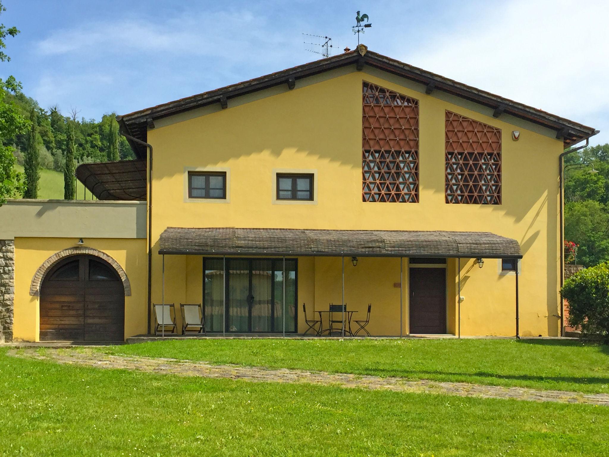 Foto 40 - Casa de 6 habitaciones en San Giovanni Valdarno con piscina privada y jardín