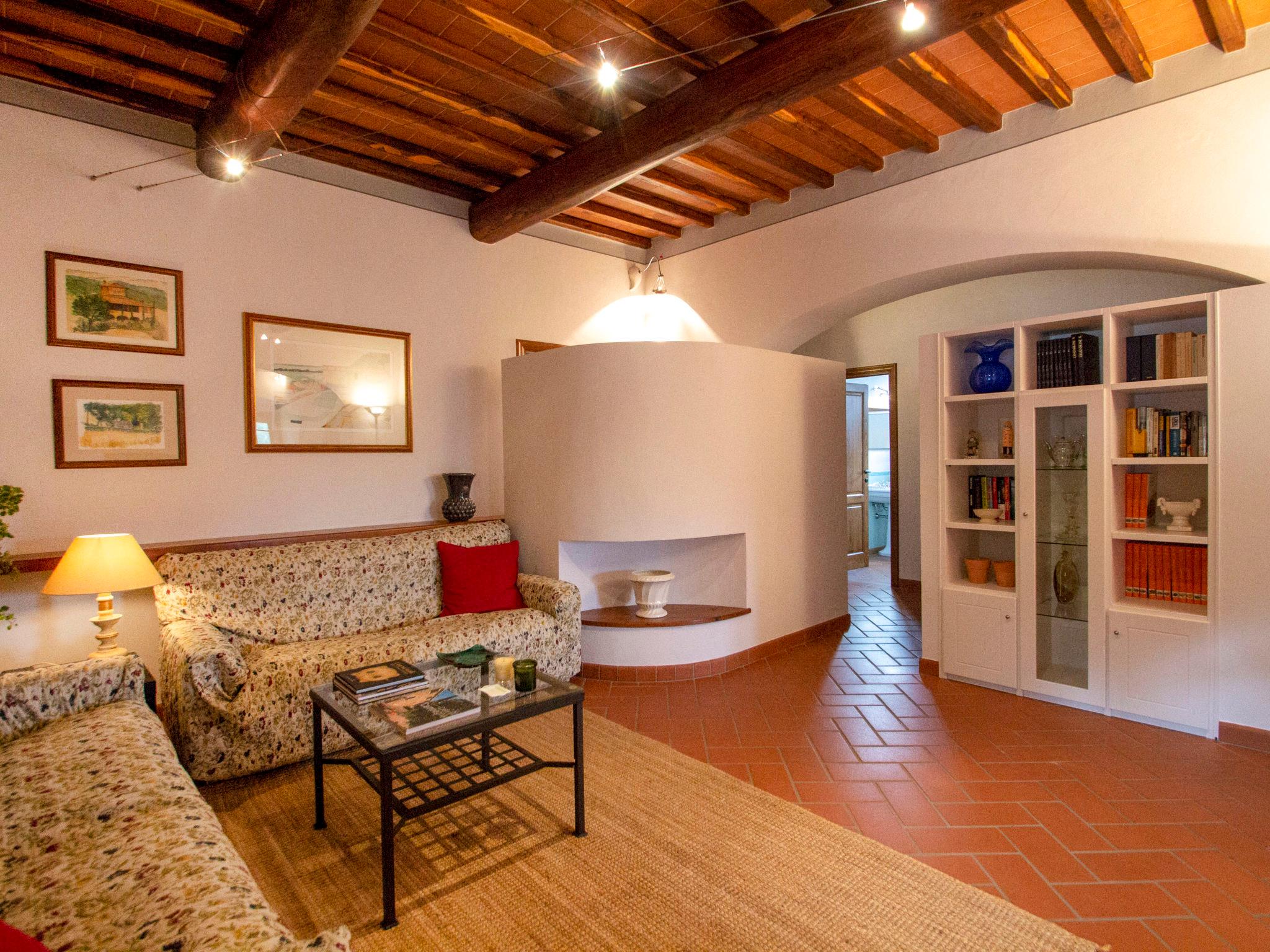 Photo 9 - 6 bedroom House in San Giovanni Valdarno with private pool and terrace