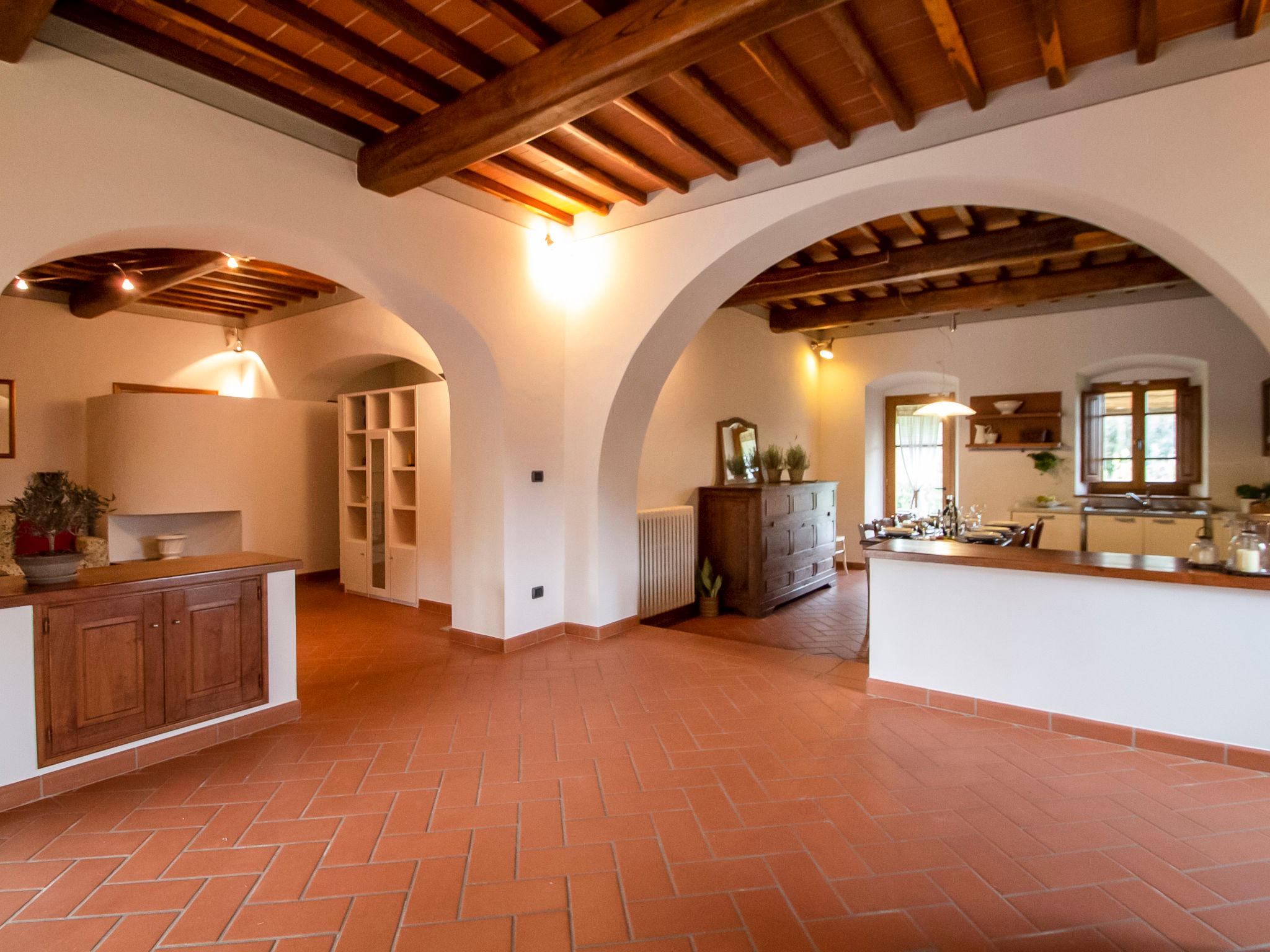 Photo 8 - 6 bedroom House in San Giovanni Valdarno with private pool and terrace