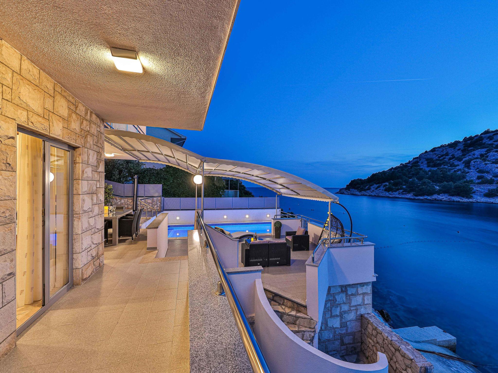 Photo 26 - Maison de 4 chambres à Rogoznica avec piscine privée et vues à la mer