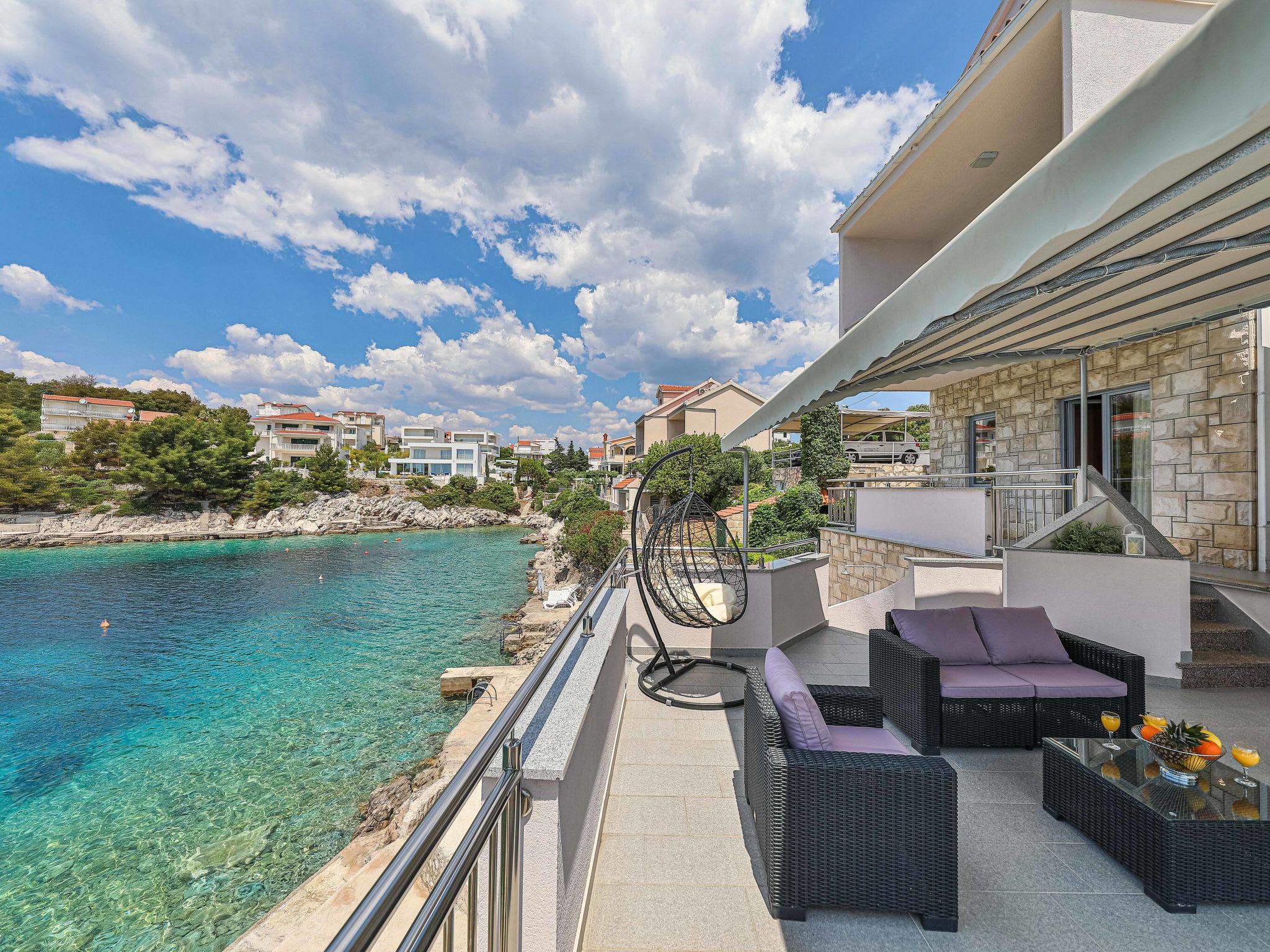 Photo 3 - Maison de 4 chambres à Rogoznica avec piscine privée et vues à la mer