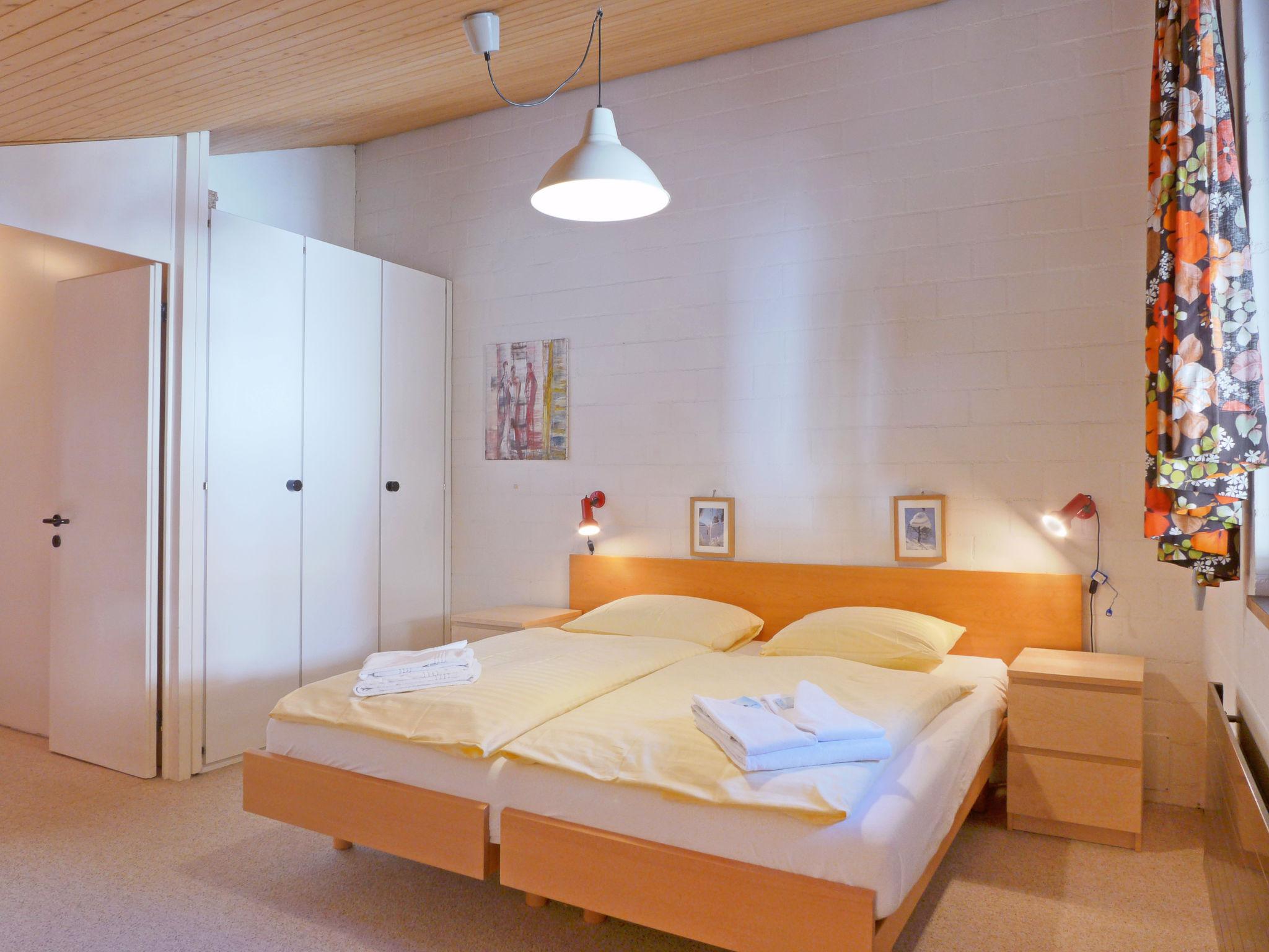 Foto 3 - Apartment mit 2 Schlafzimmern in Lauterbrunnen mit sauna und blick auf die berge