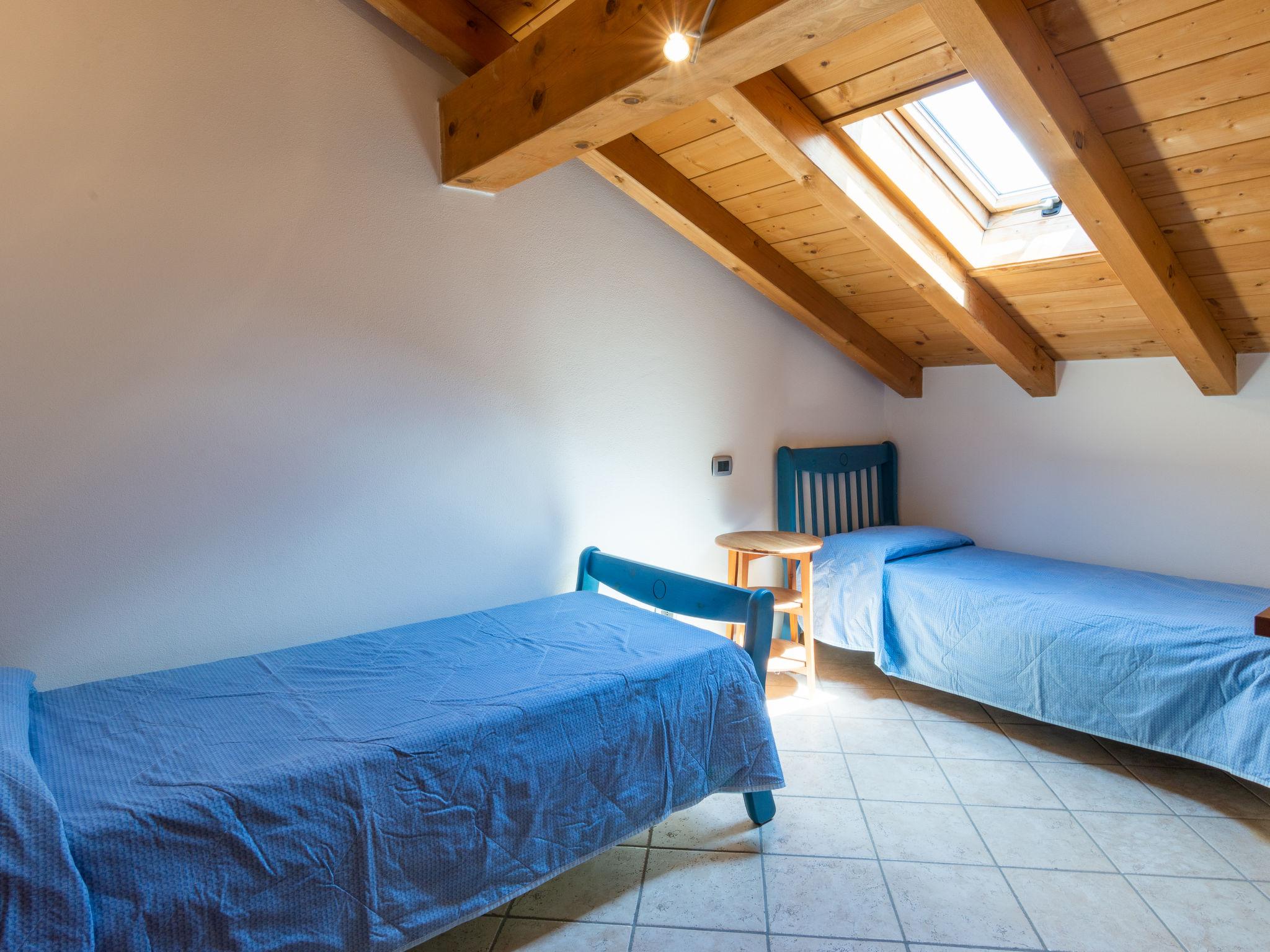 Foto 19 - Haus mit 4 Schlafzimmern in Colico mit garten und blick auf die berge
