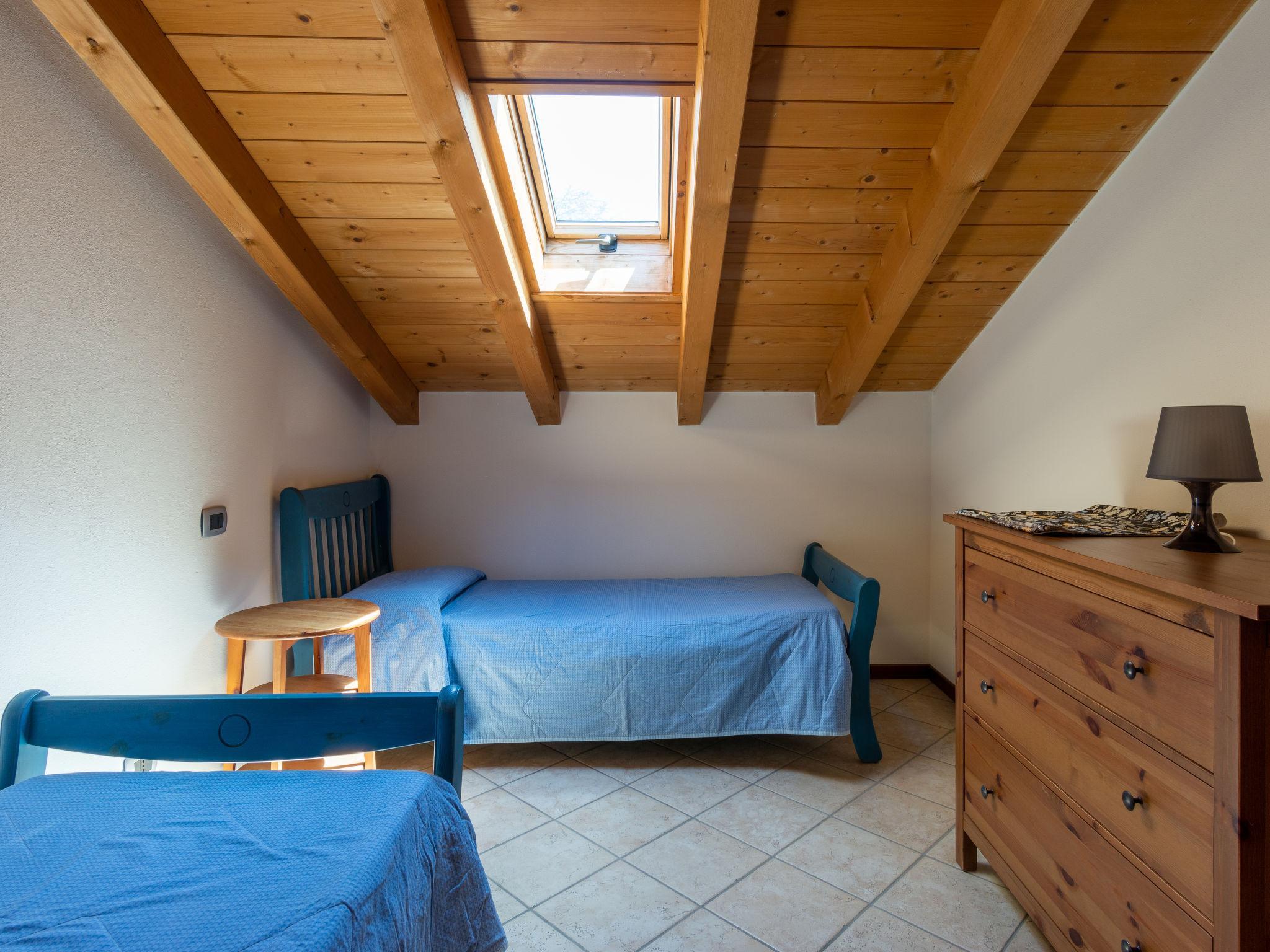 Foto 20 - Haus mit 4 Schlafzimmern in Colico mit garten und blick auf die berge