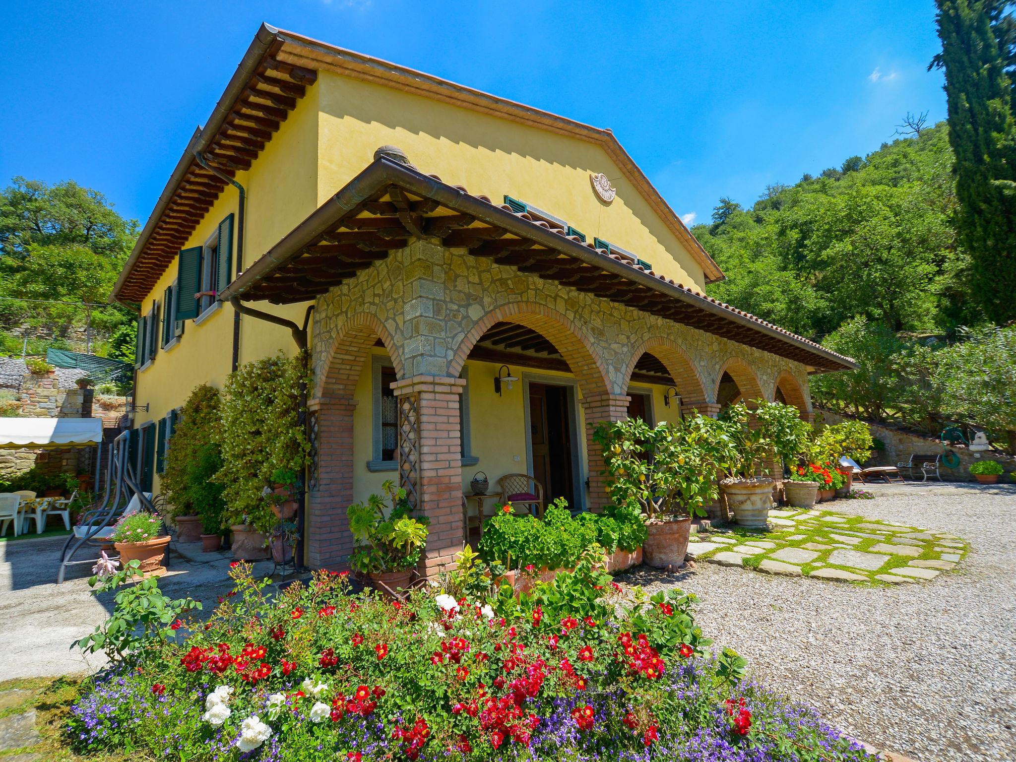 Photo 29 - Maison de 6 chambres à Cortona avec piscine privée et jardin