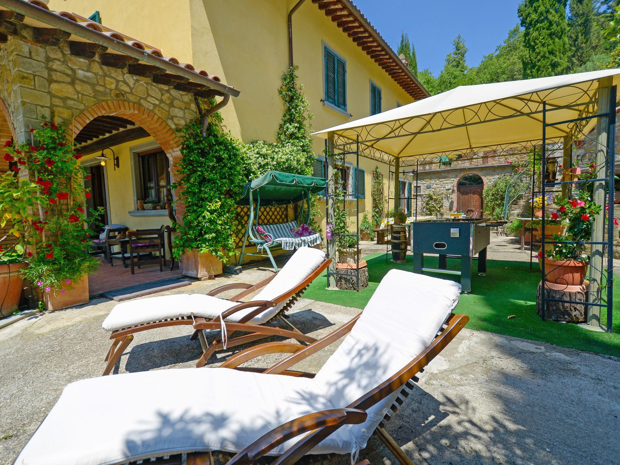 Foto 5 - Haus mit 6 Schlafzimmern in Cortona mit privater pool und garten