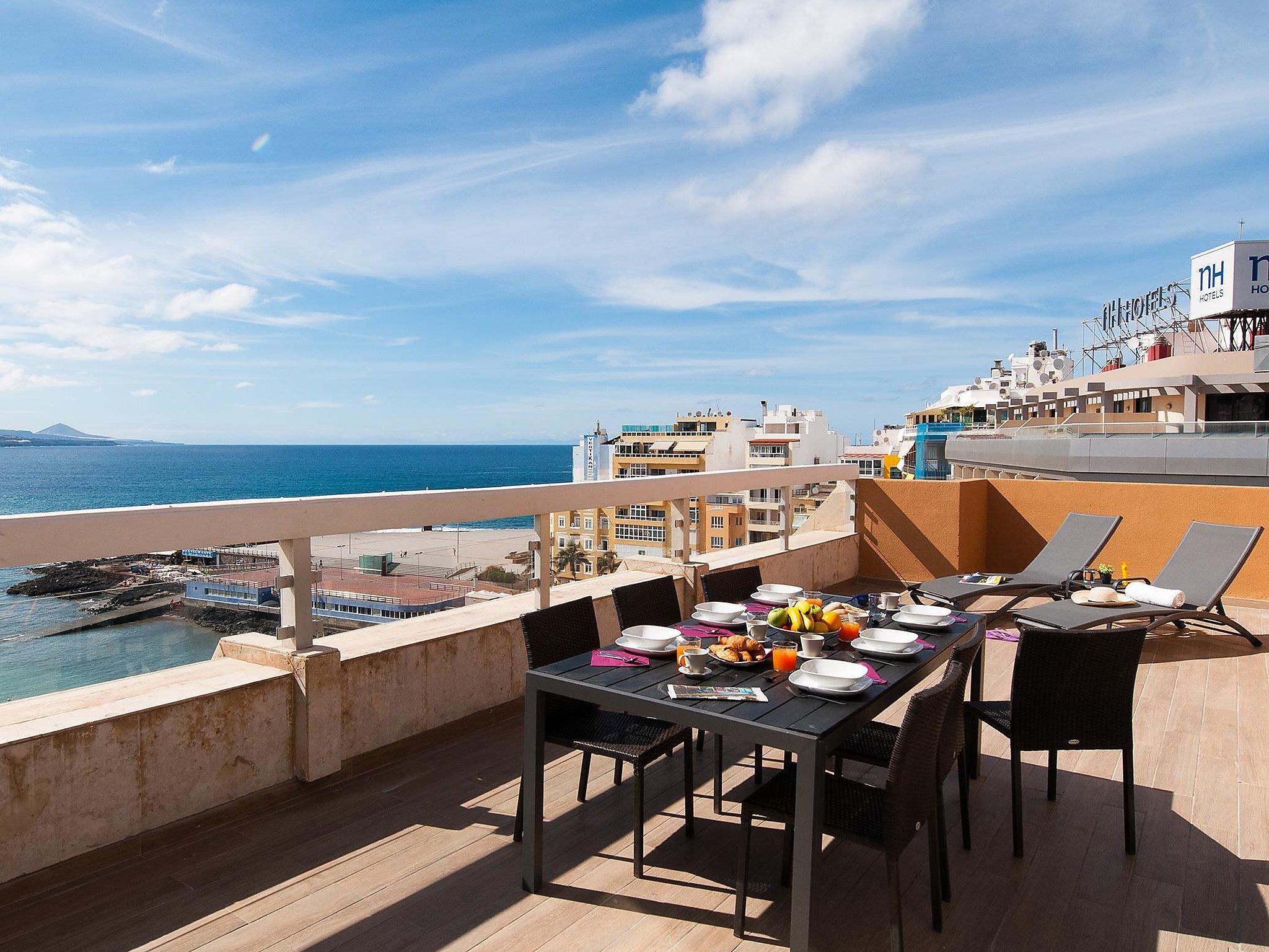 Foto 1 - Appartamento con 1 camera da letto a Las Palmas di Gran Canaria con terrazza e vista mare