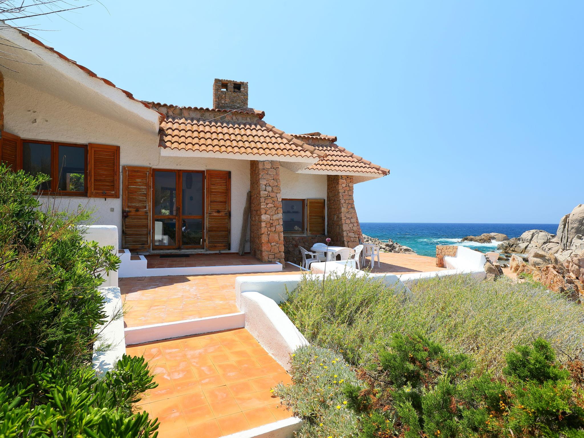 Photo 25 - Maison de 3 chambres à Aglientu avec terrasse et vues à la mer