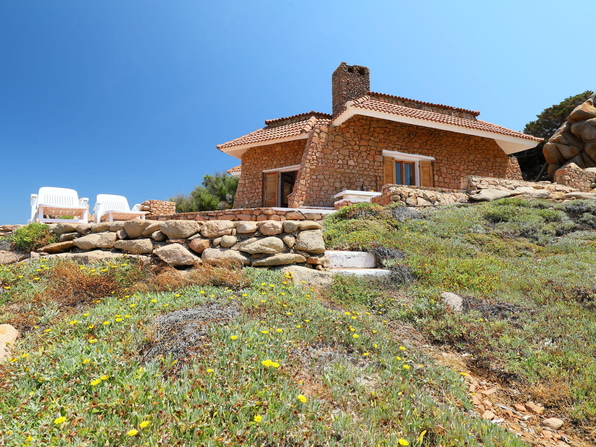 Photo 28 - Maison de 3 chambres à Aglientu avec jardin et terrasse