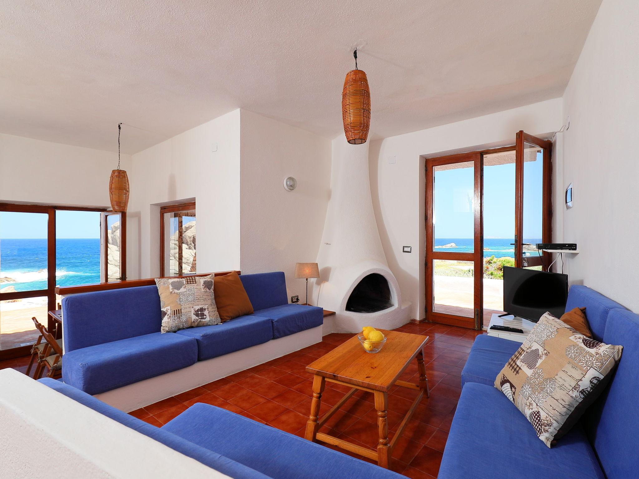 Foto 5 - Casa de 3 quartos em Aglientu com terraço e vistas do mar