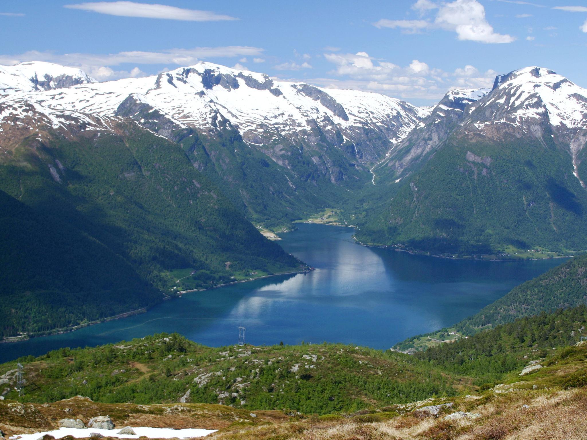 Foto 36 - Casa de 2 quartos em Balestrand com jardim e terraço