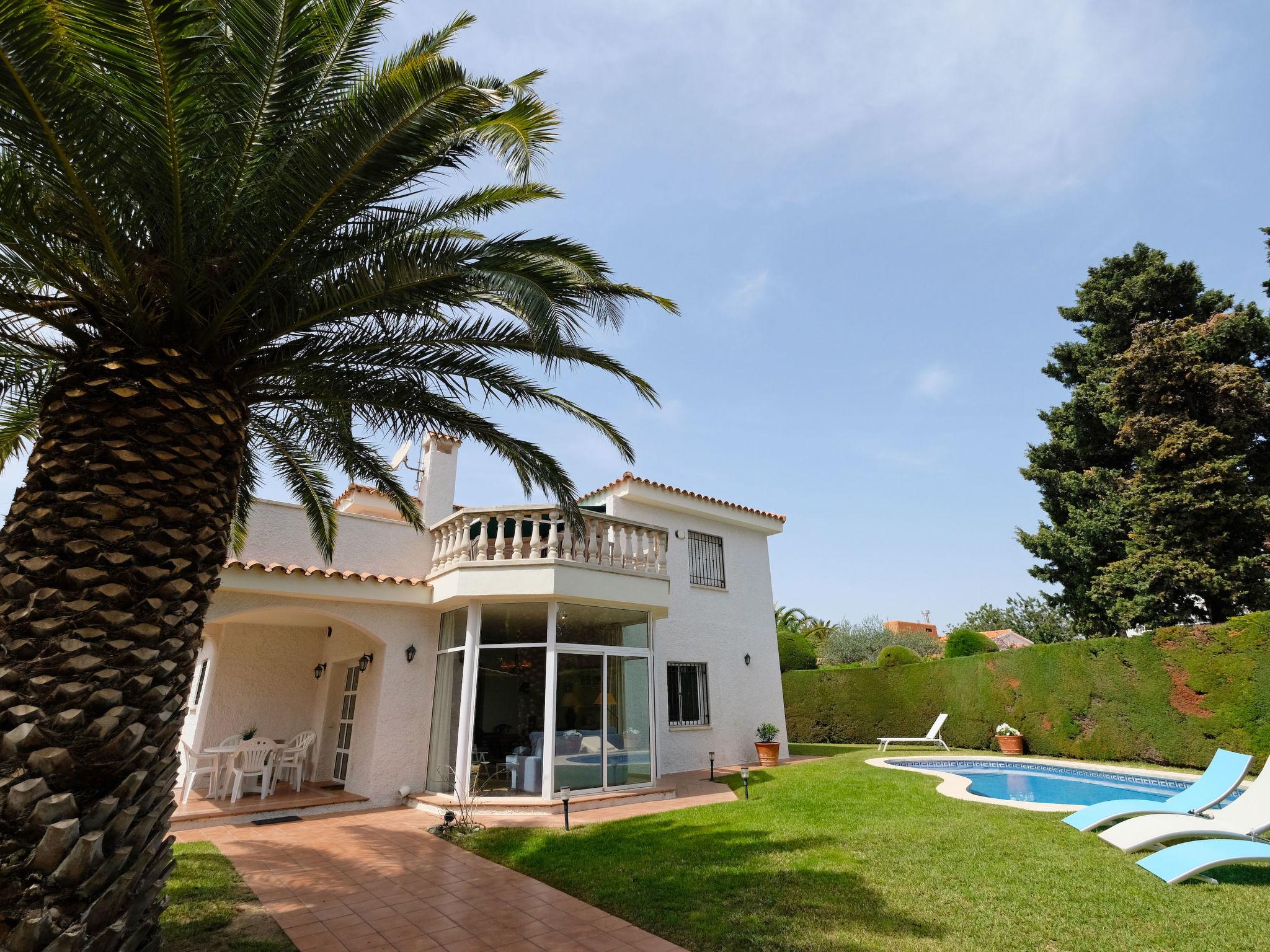 Foto 1 - Casa de 2 habitaciones en Cambrils con piscina privada y vistas al mar