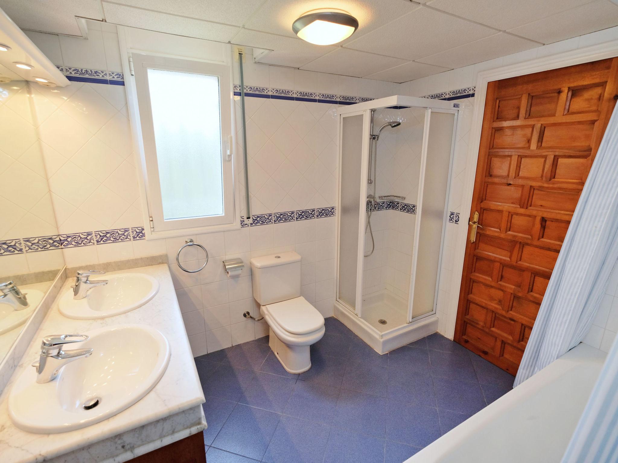 Foto 6 - Casa de 2 quartos em Cambrils com piscina privada e jardim