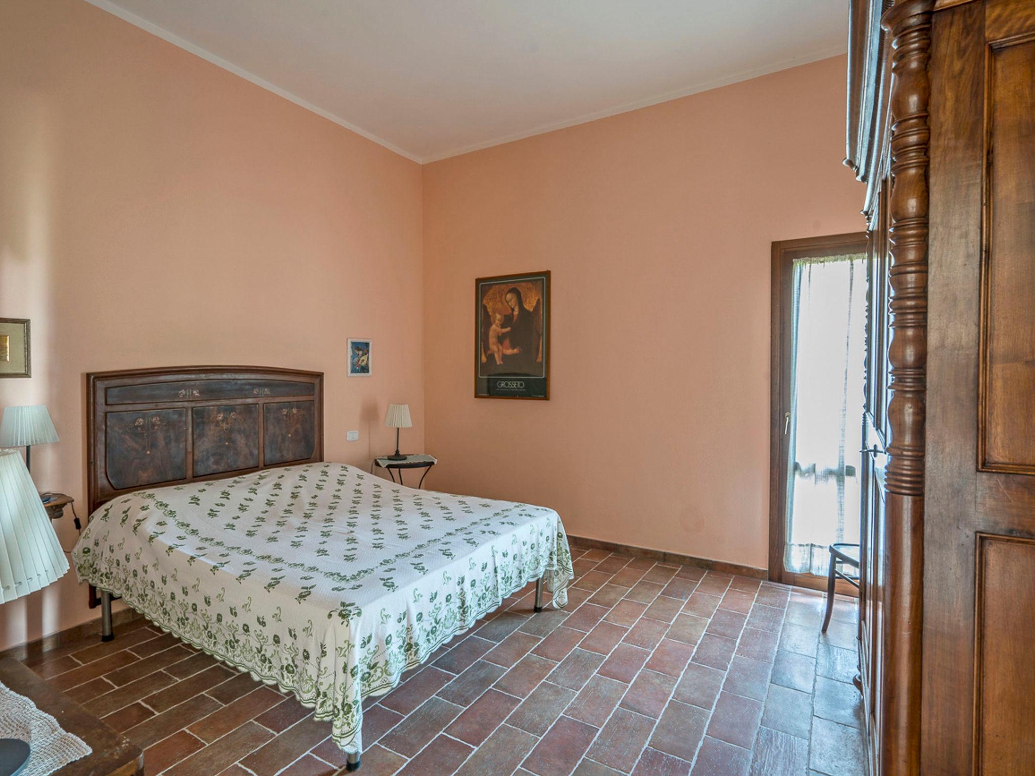 Foto 23 - Haus mit 3 Schlafzimmern in Roccastrada mit privater pool und terrasse