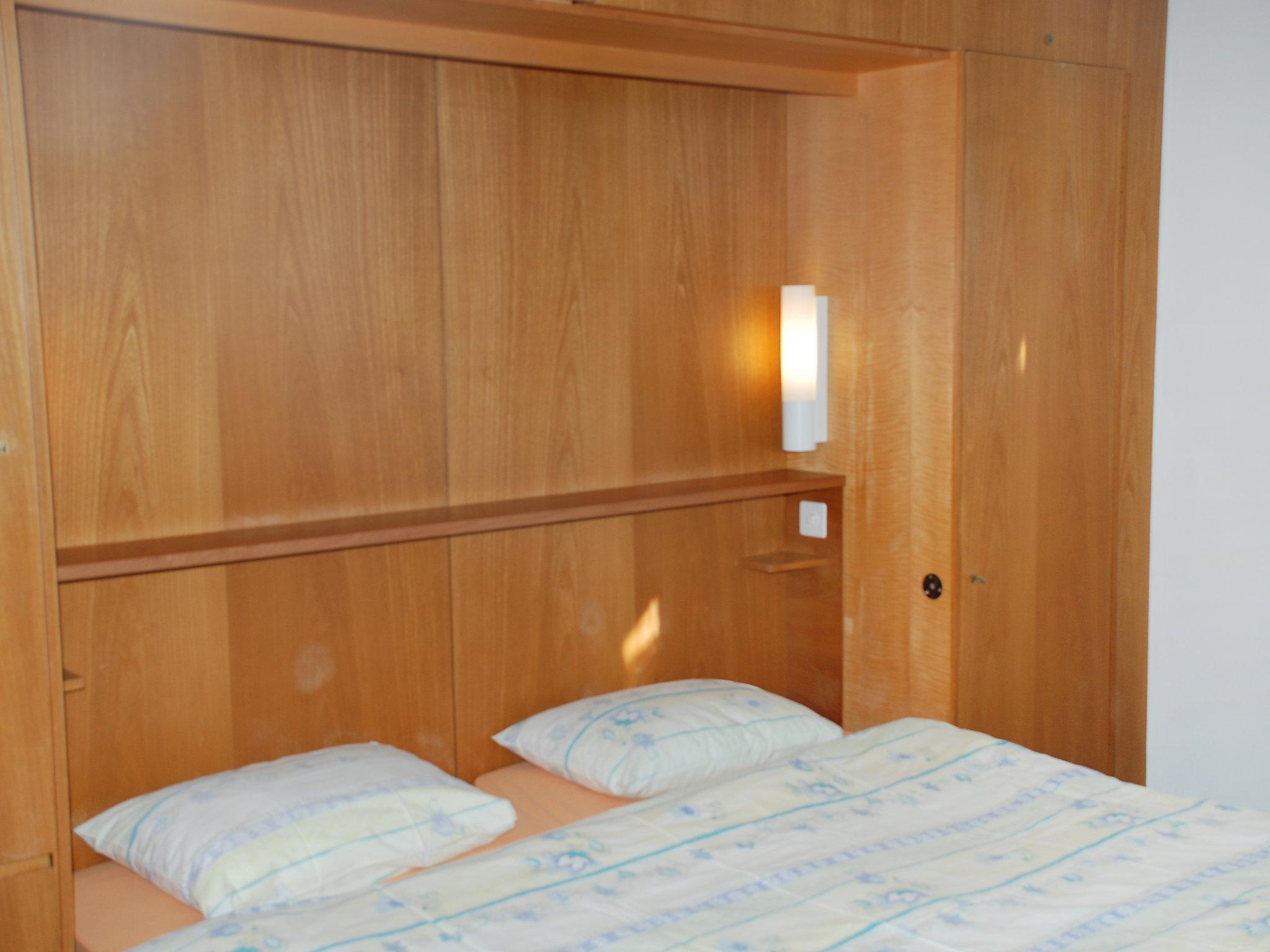 Foto 3 - Appartamento con 2 camere da letto a Ascona con terrazza