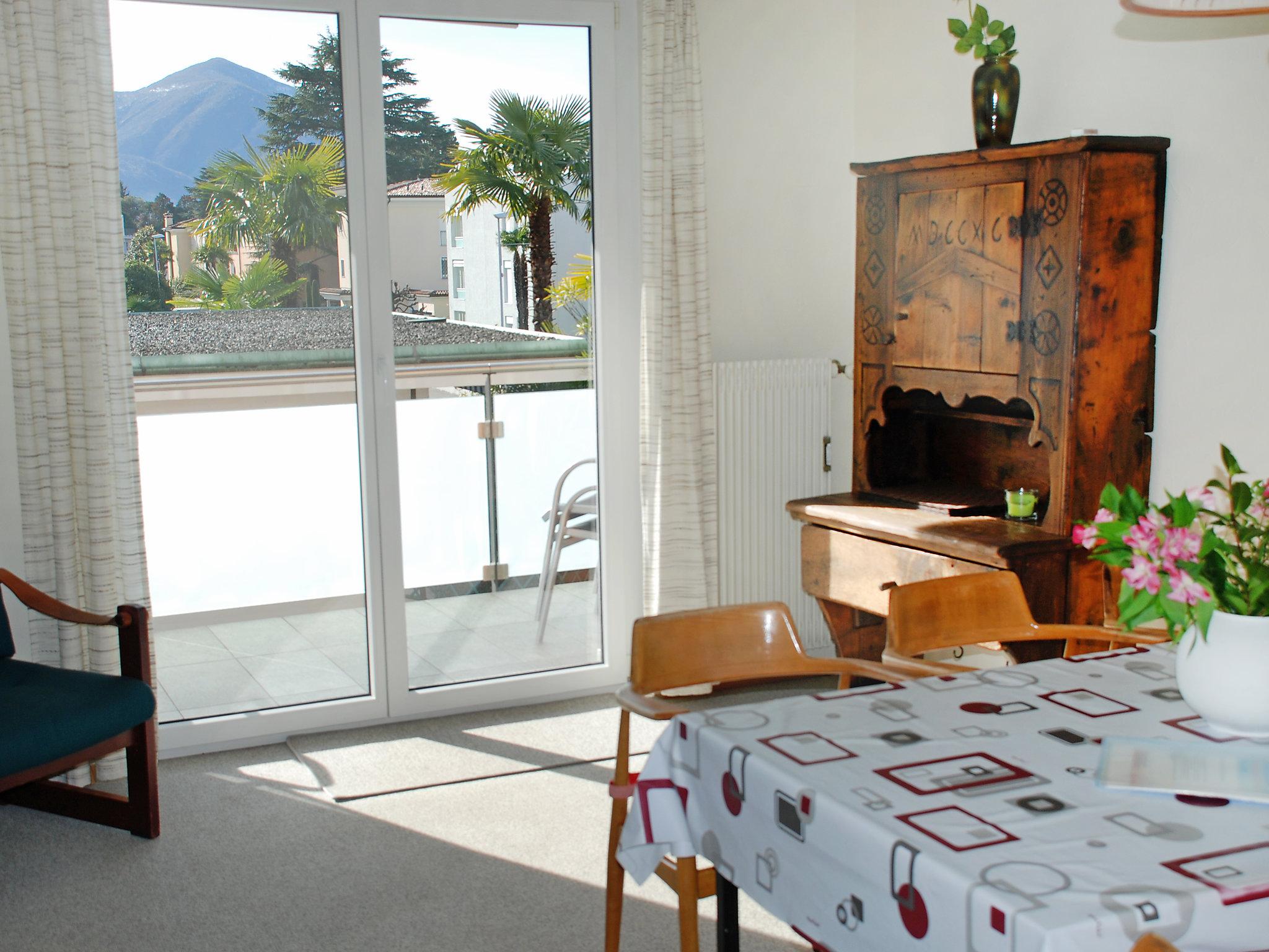 Foto 1 - Apartamento de 2 habitaciones en Ascona con terraza y vistas a la montaña