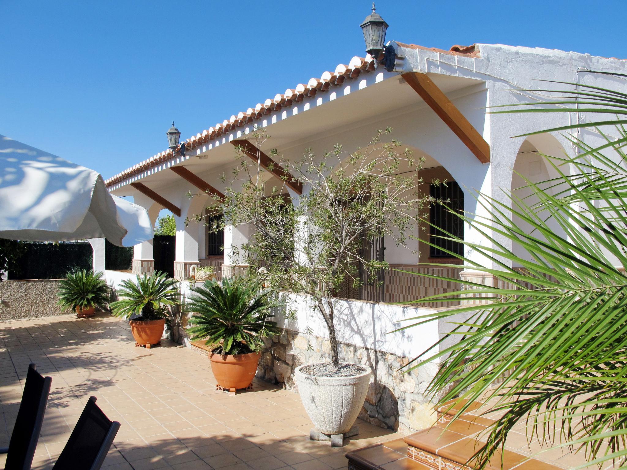 Foto 25 - Casa de 3 quartos em Motril com piscina privada e jardim