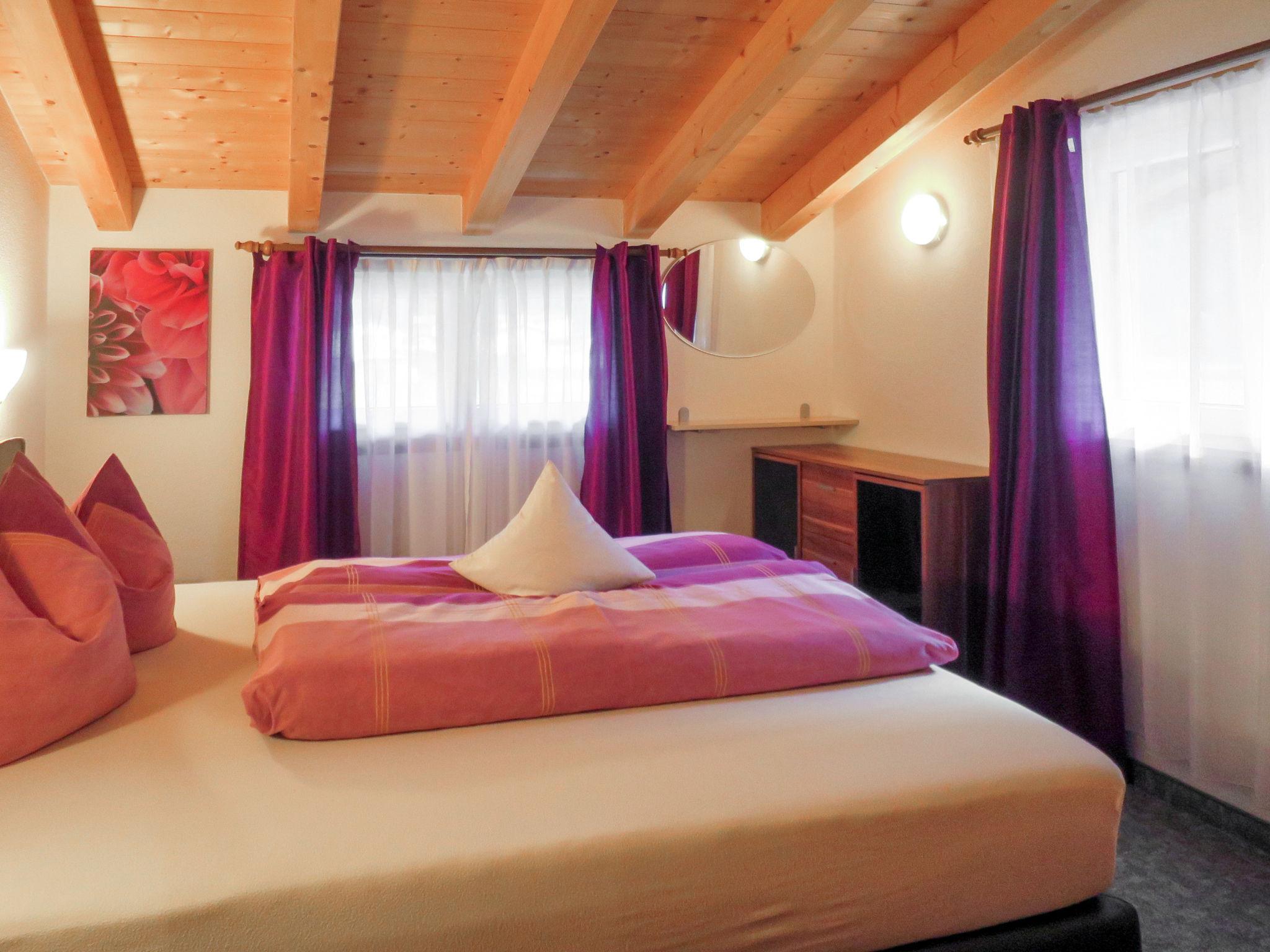 Foto 5 - Appartamento con 3 camere da letto a Längenfeld con vista sulle montagne