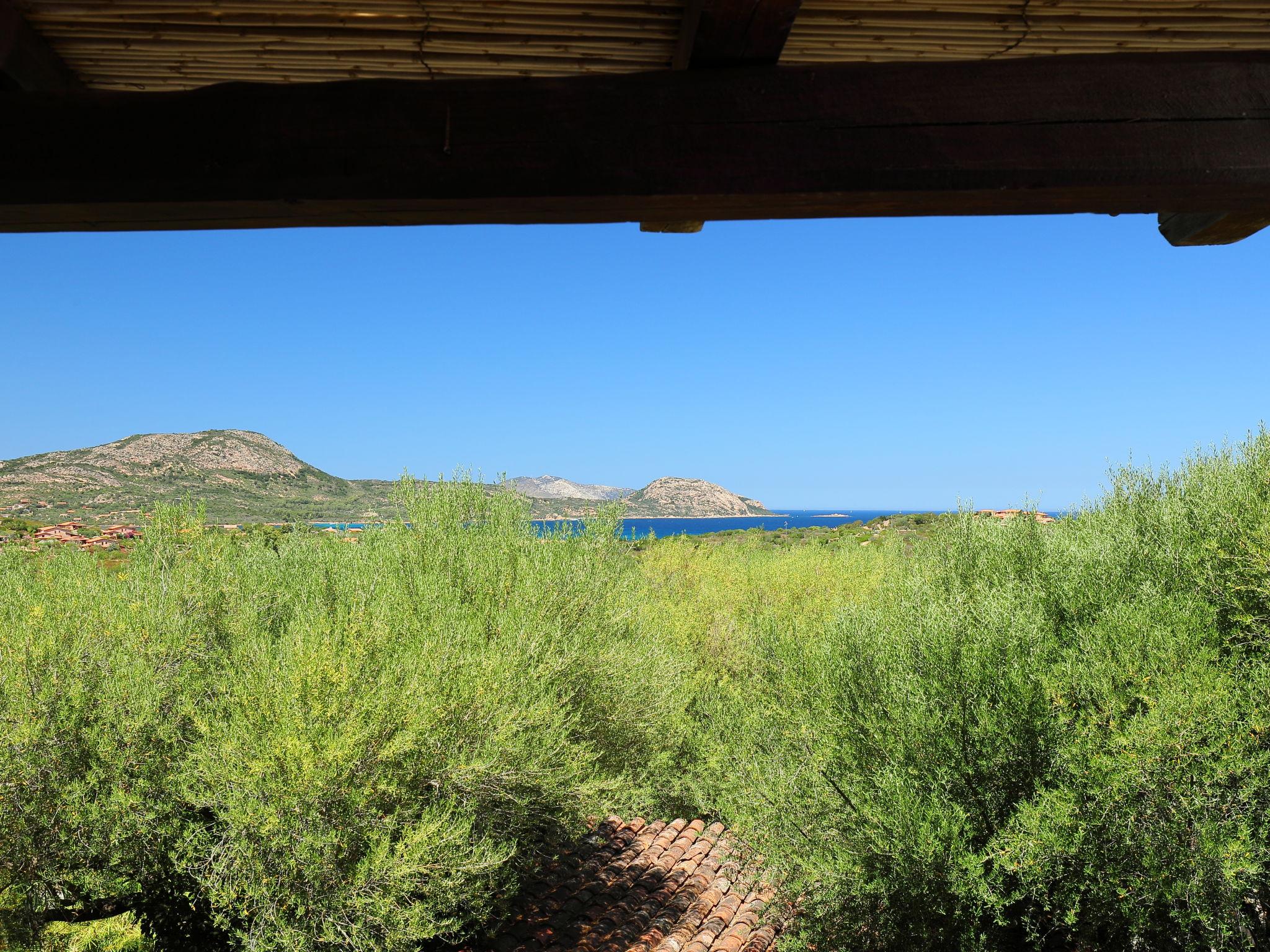 Photo 15 - Maison de 1 chambre à Loiri Porto San Paolo avec piscine et vues à la mer