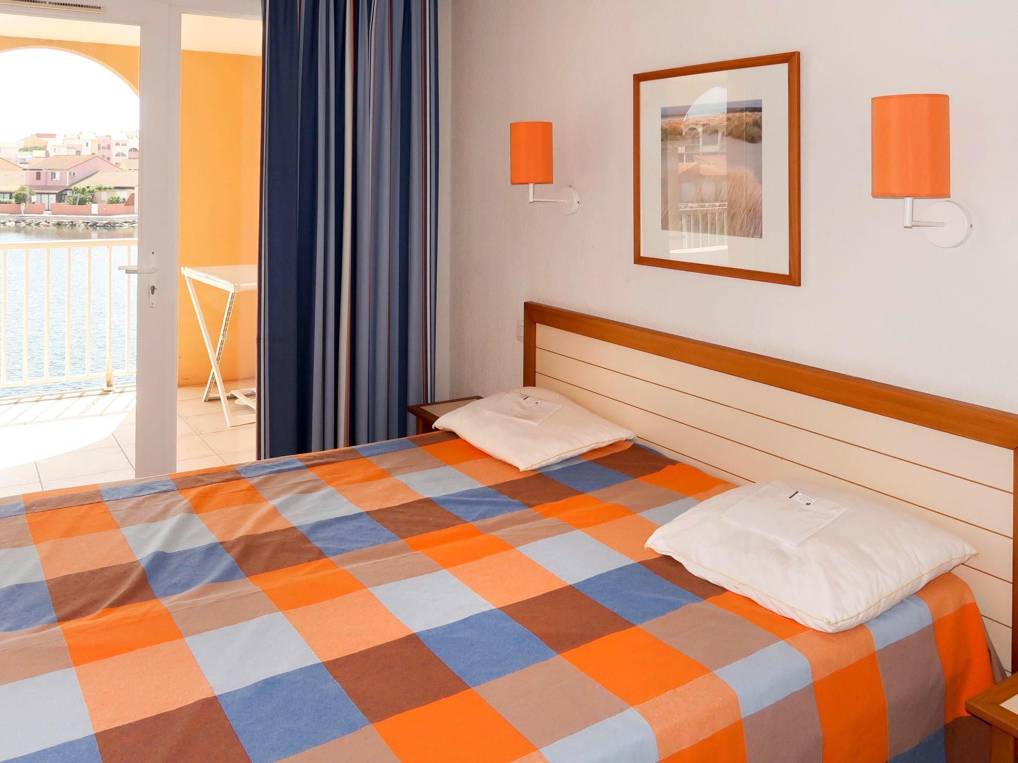 Foto 5 - Appartamento con 2 camere da letto a Le Barcarès con piscina e vista mare