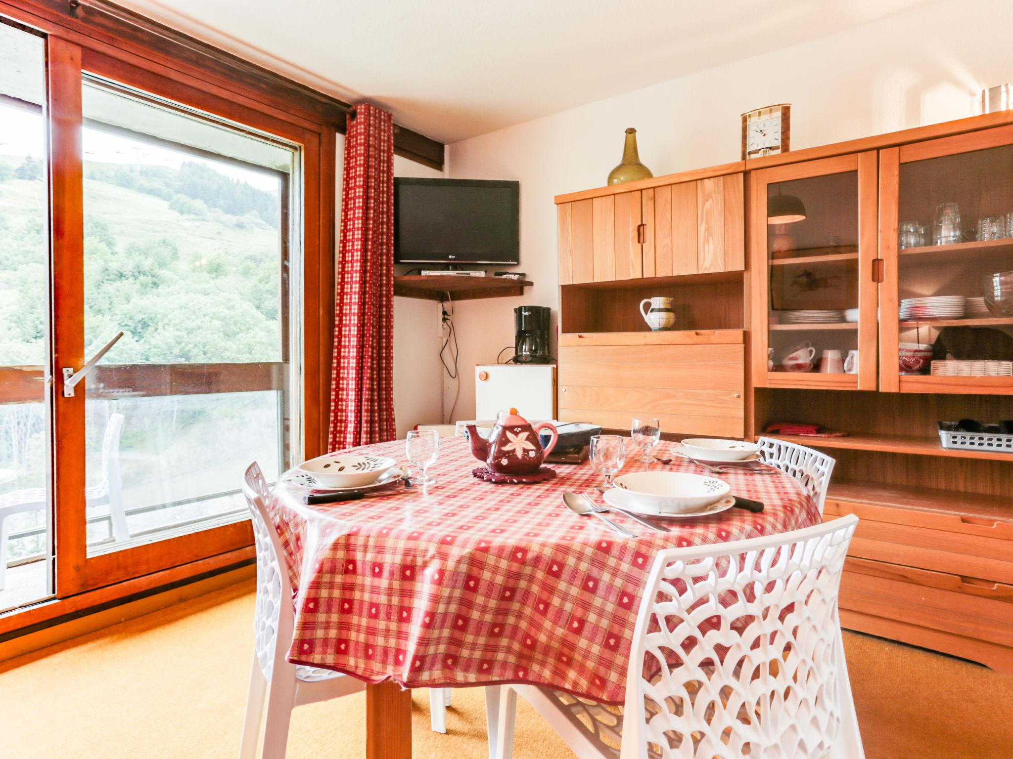 Photo 9 - Appartement de 2 chambres à Villarembert avec piscine et vues sur la montagne