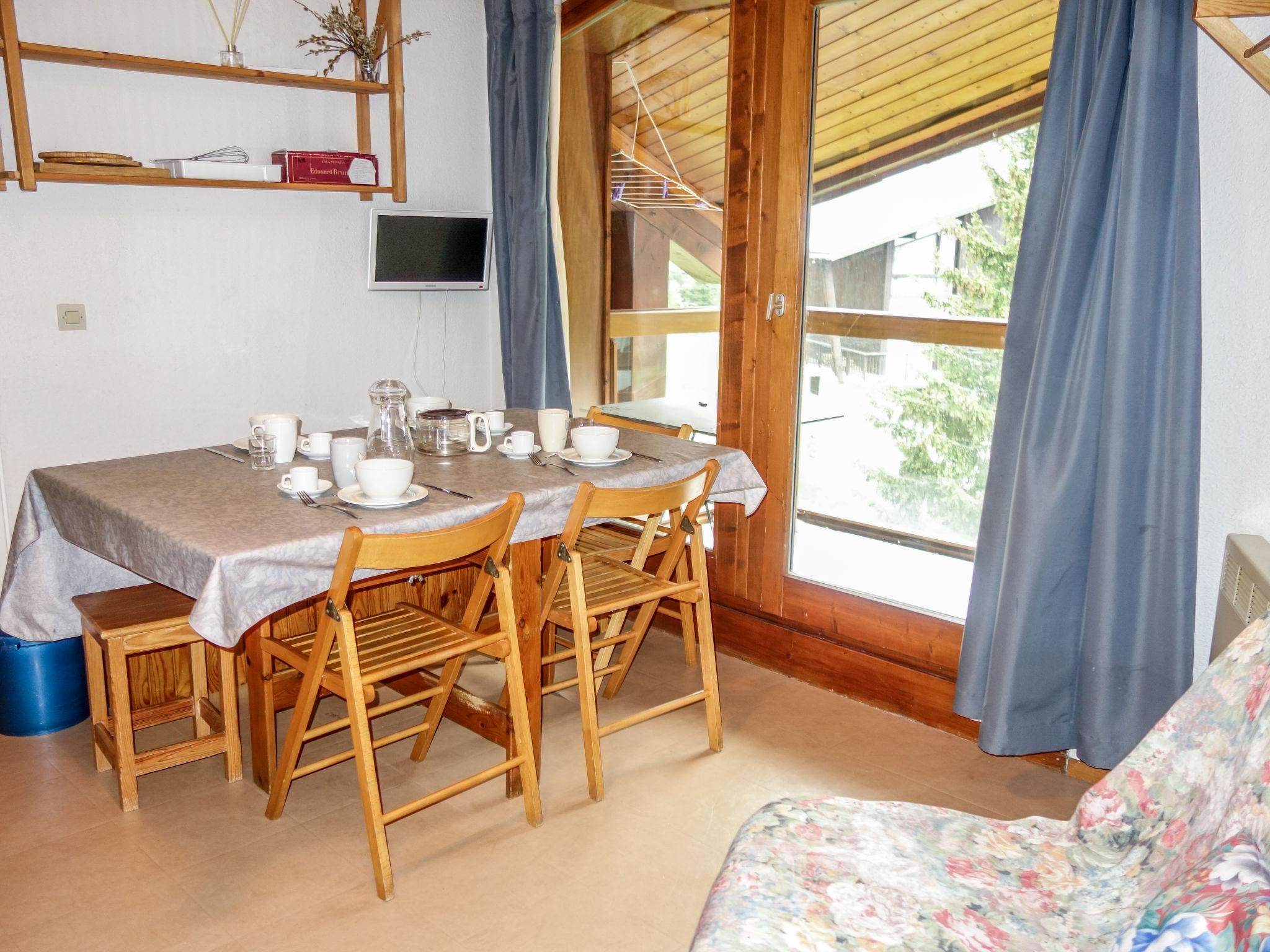 Photo 2 - 1 bedroom Apartment in Les Contamines-Montjoie with mountain view