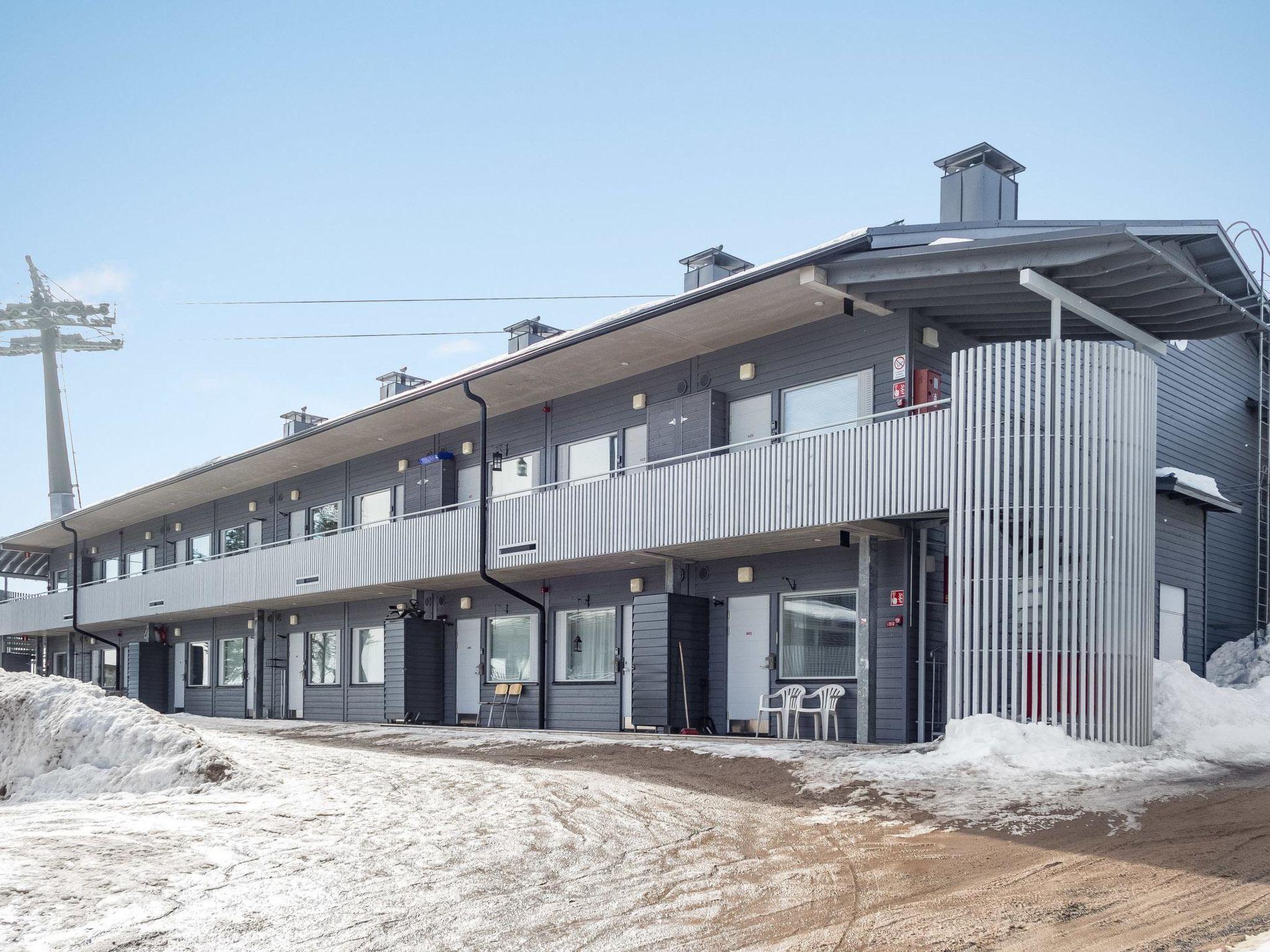 Photo 1 - Maison de 1 chambre à Kuusamo avec vues sur la montagne