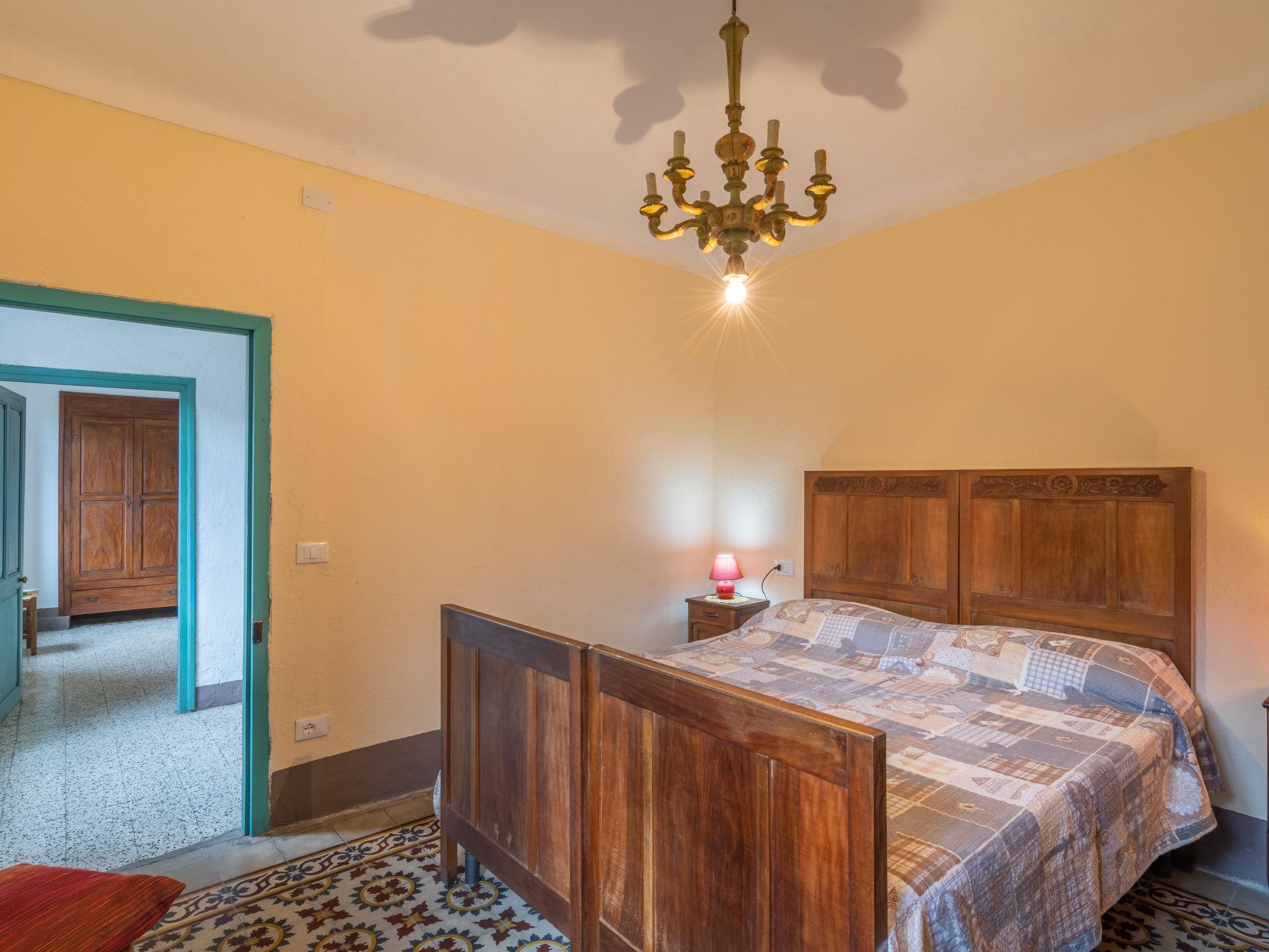 Foto 9 - Casa con 4 camere da letto a Stellanello con terrazza e vista mare