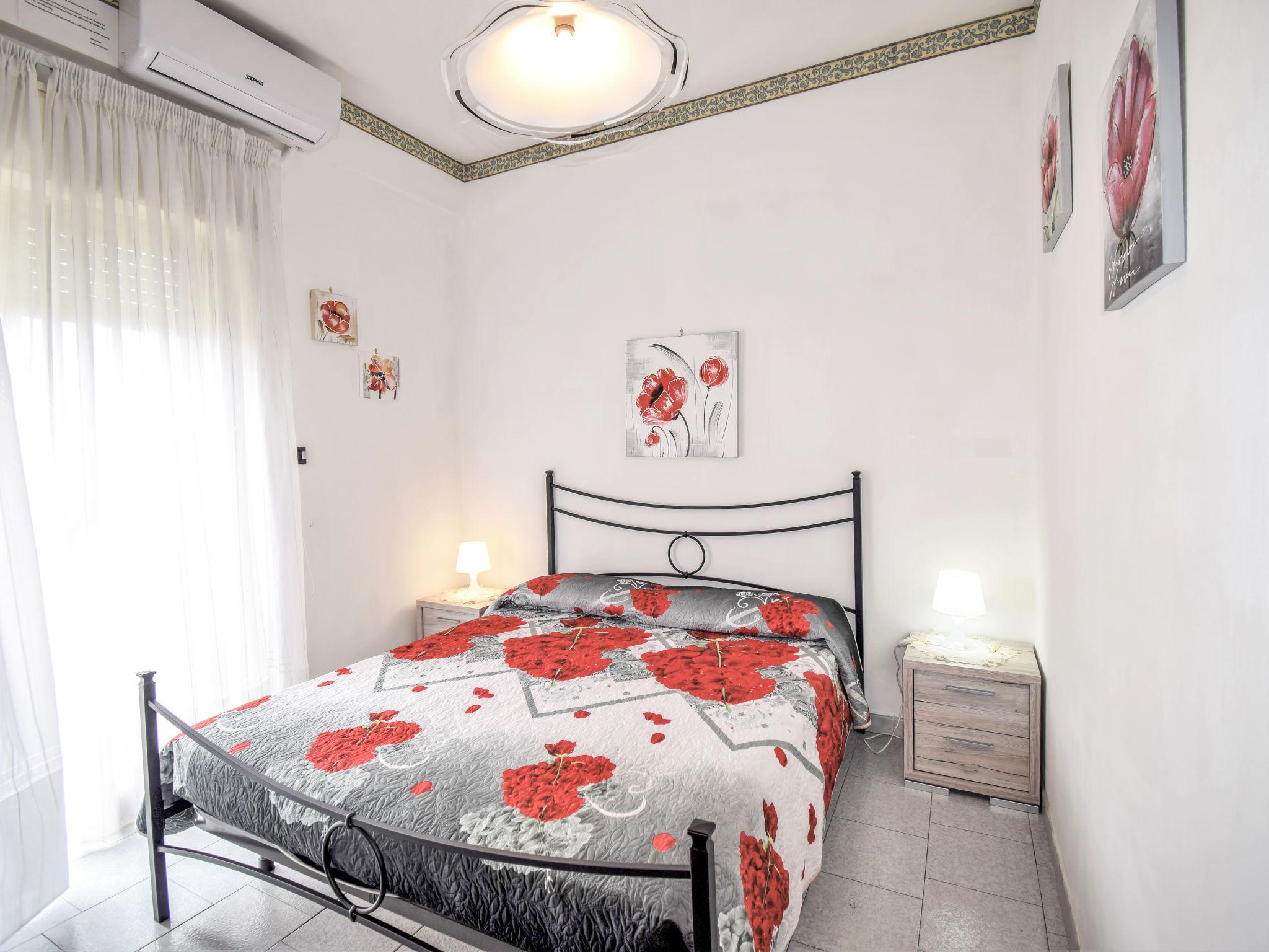 Foto 14 - Apartment mit 1 Schlafzimmer in Mascali mit garten und blick aufs meer