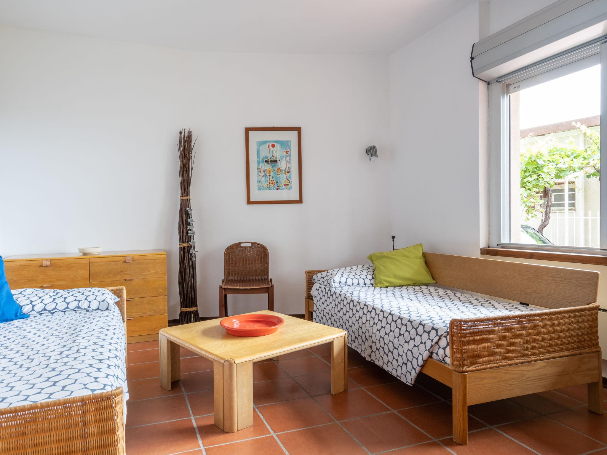 Foto 13 - Casa de 3 habitaciones en Andora con piscina privada y vistas al mar