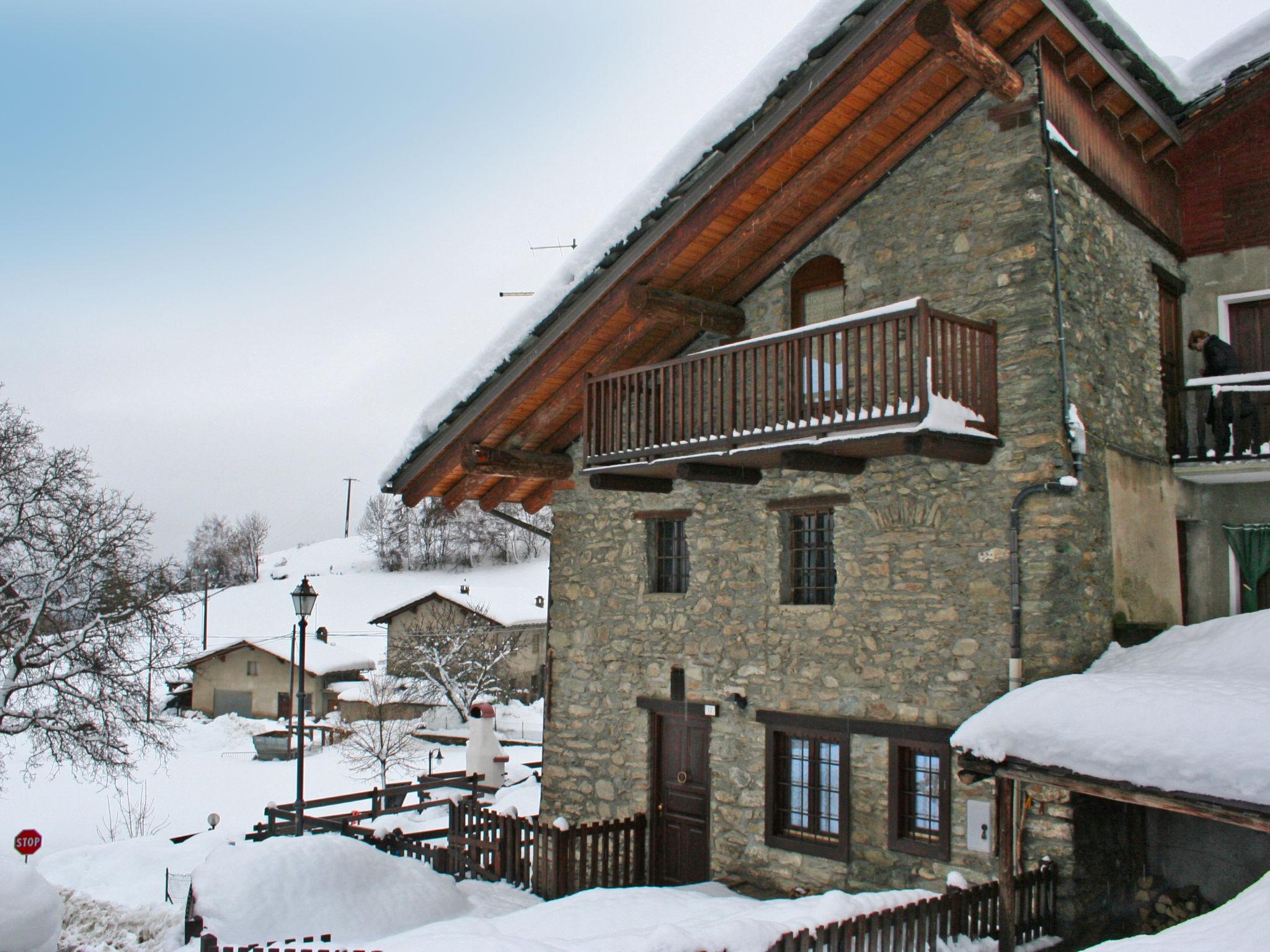 Photo 22 - Appartement de 1 chambre à Sarre avec terrasse et vues sur la montagne