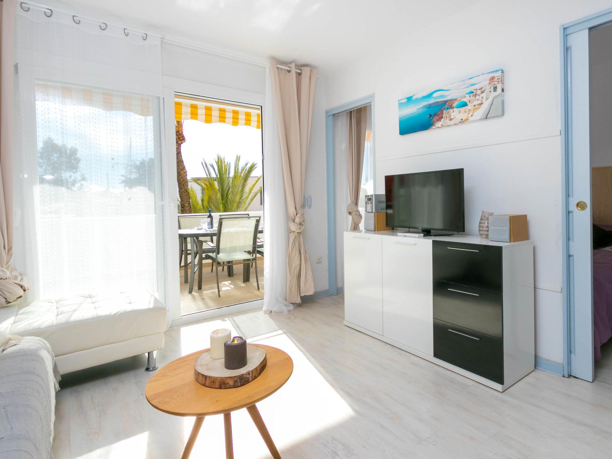 Foto 2 - Apartamento de 1 quarto em Roses com piscina e vistas do mar