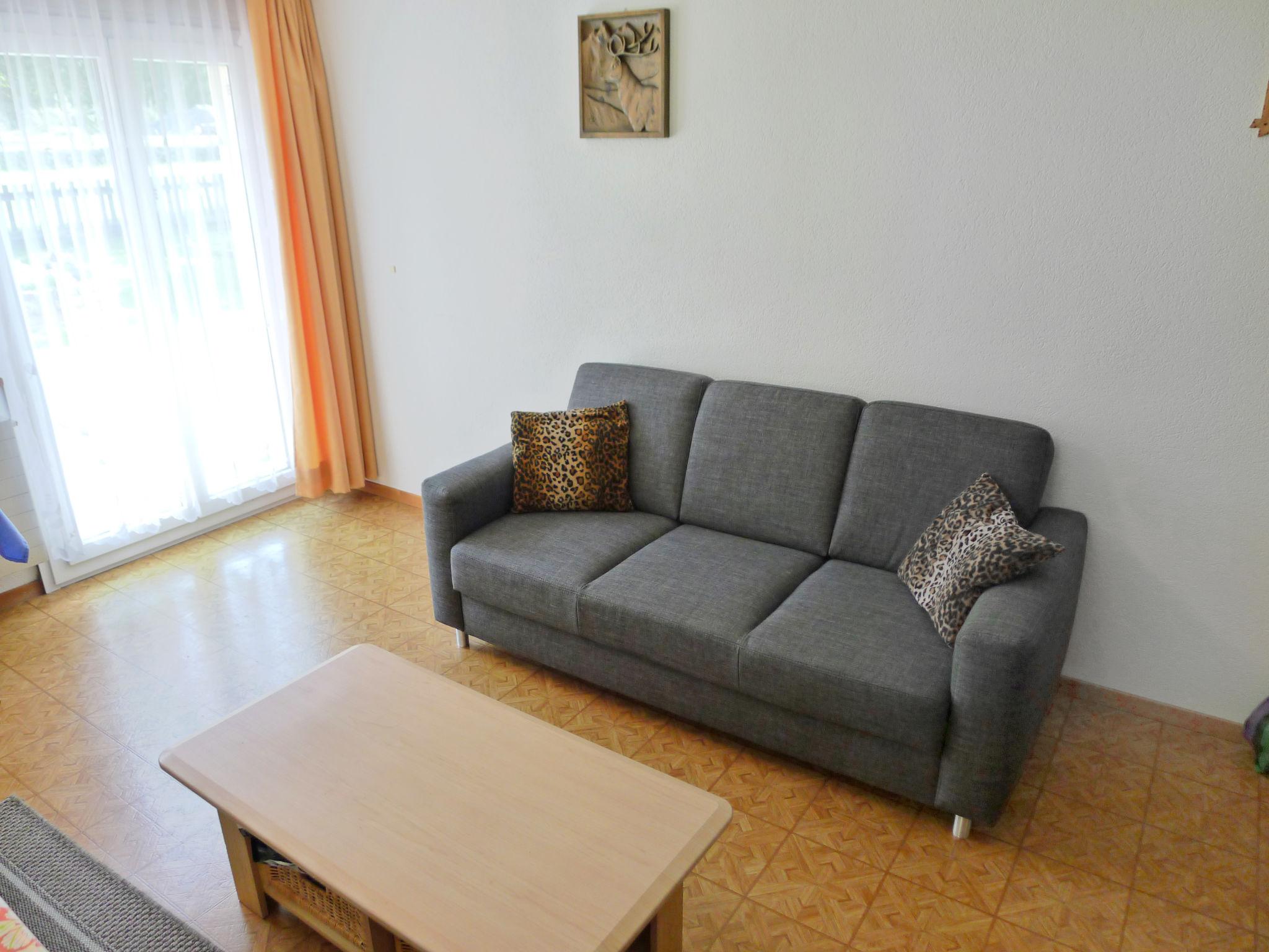 Foto 6 - Apartamento de 2 quartos em Saas-Grund com jardim