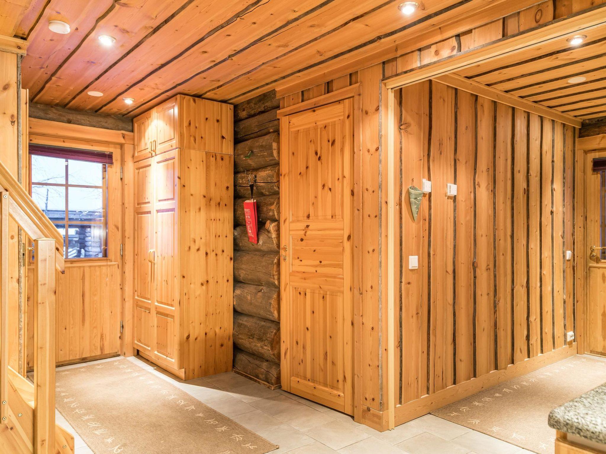 Foto 11 - Casa de 1 habitación en Kittilä con sauna y vistas a la montaña