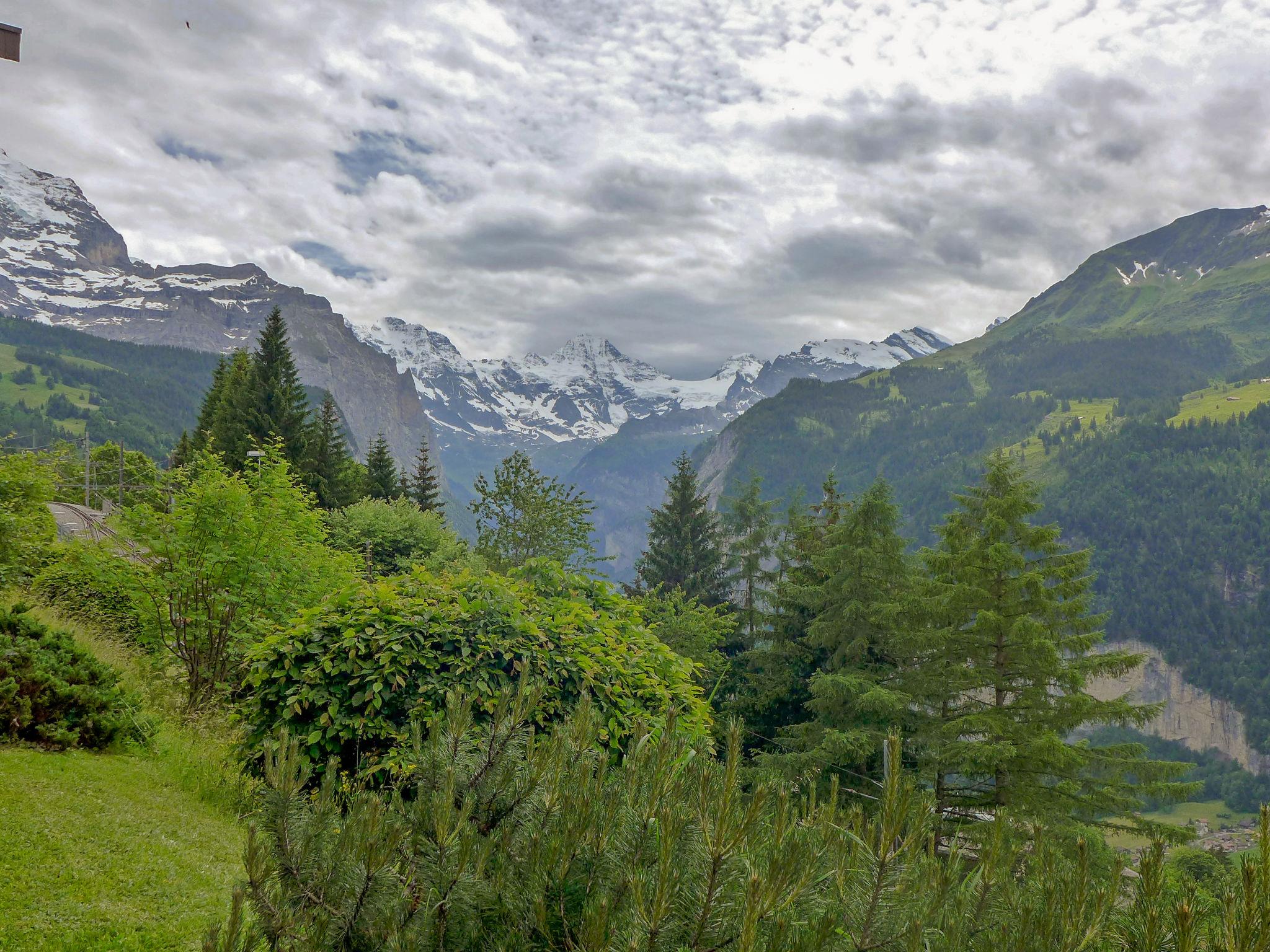 Photo 14 - 1 bedroom Apartment in Lauterbrunnen with garden and terrace