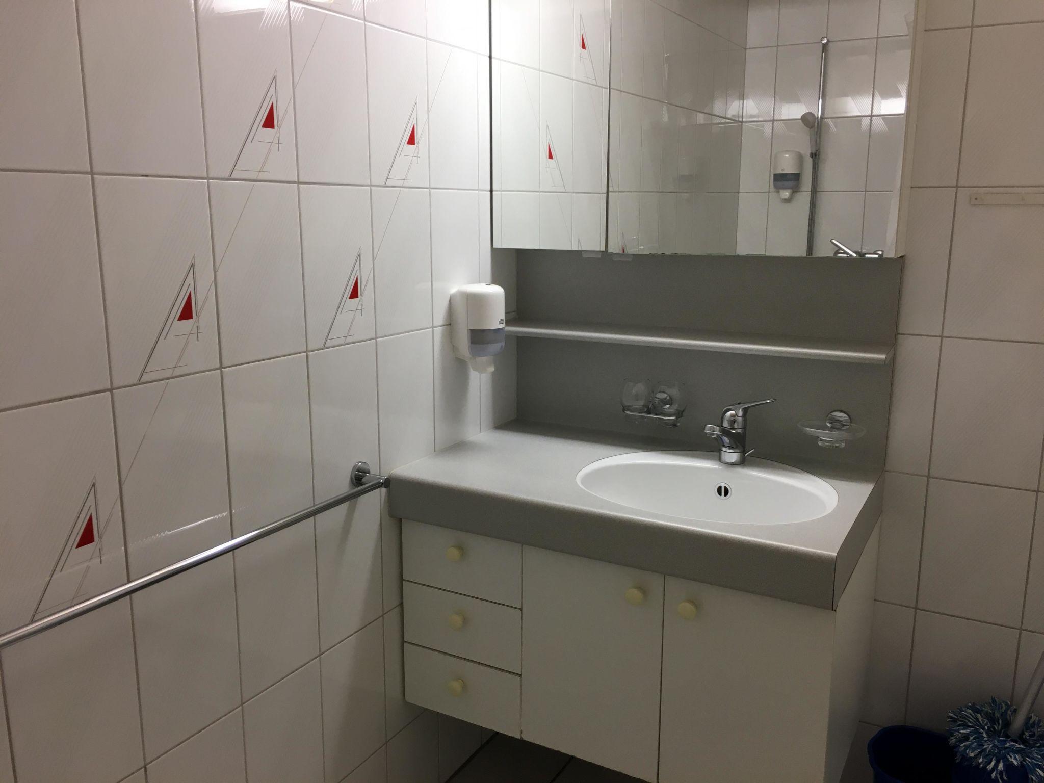 Foto 14 - Appartamento con 2 camere da letto a Ringgenberg