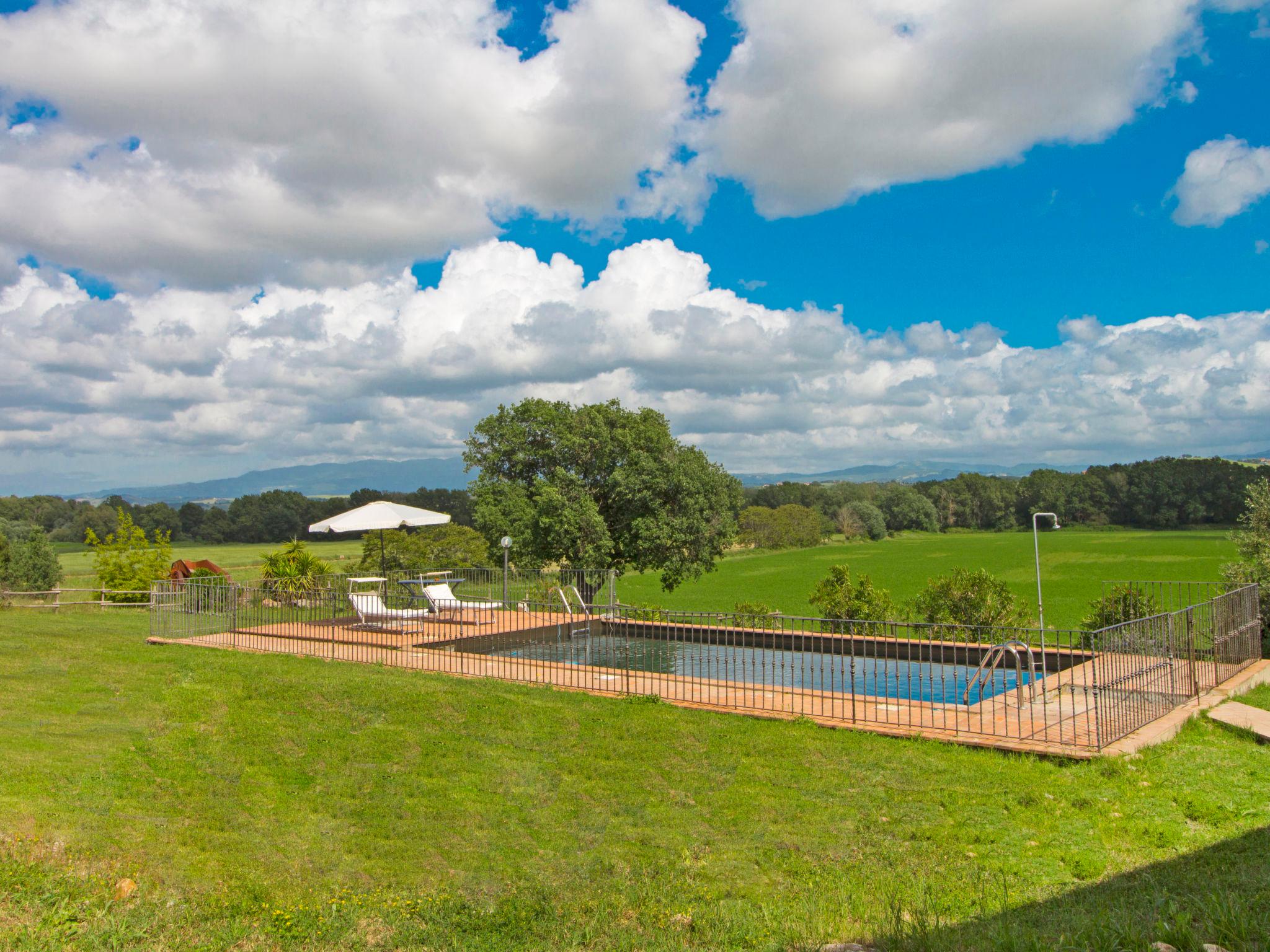 Foto 3 - Casa con 2 camere da letto a Campagnatico con piscina privata e vista mare