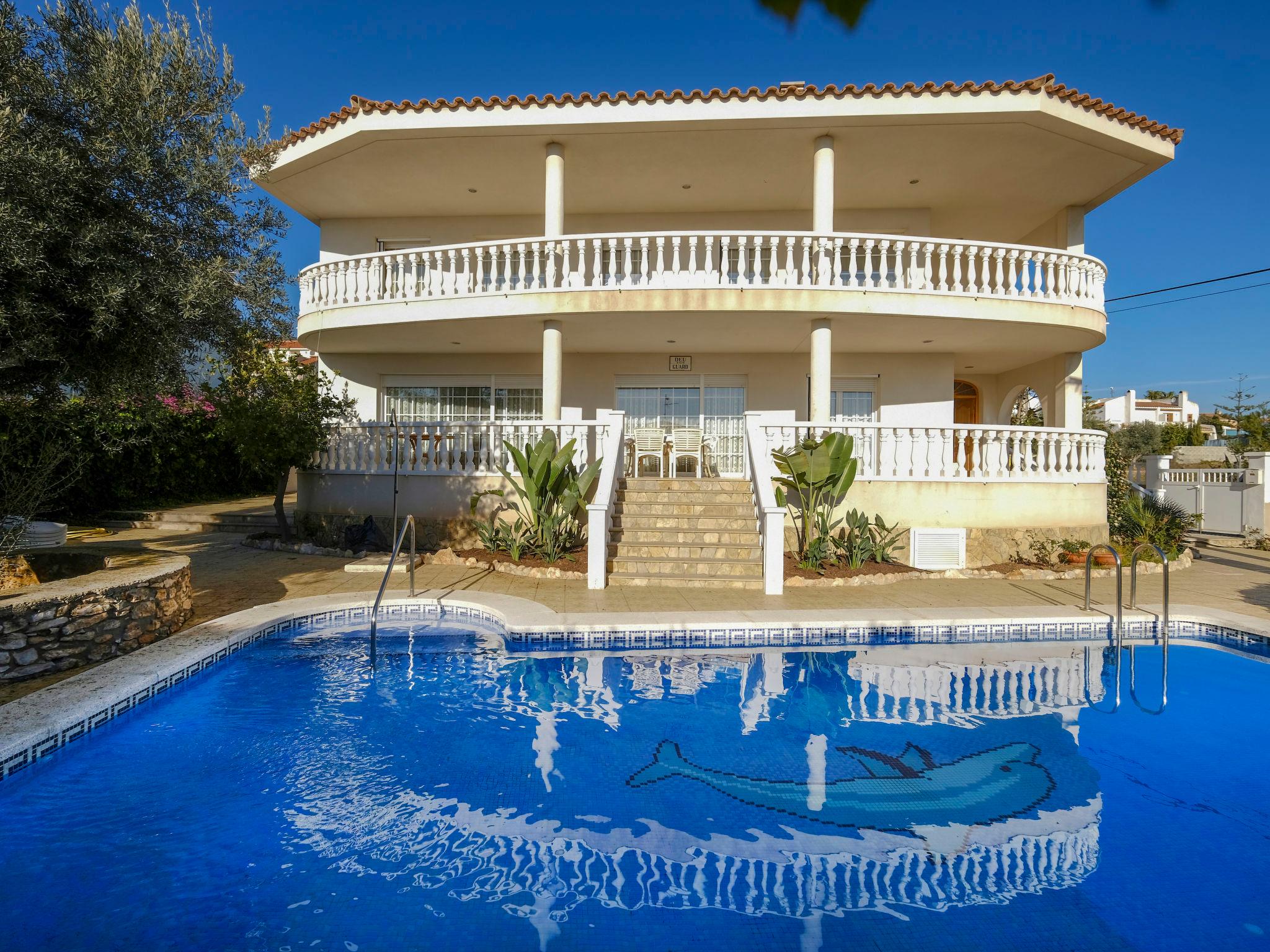 Foto 1 - Casa de 6 quartos em Alcanar com piscina privada e jardim