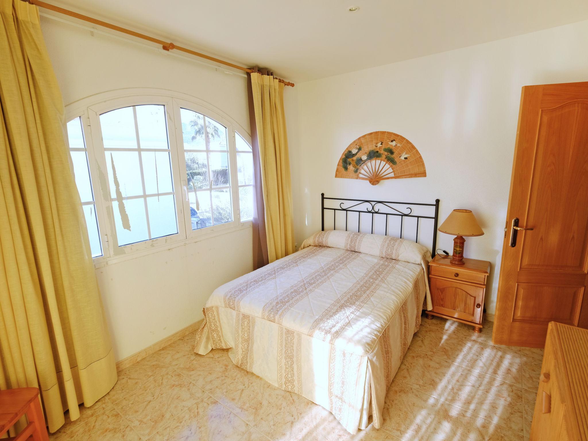Foto 16 - Casa con 6 camere da letto a Alcanar con piscina privata e giardino