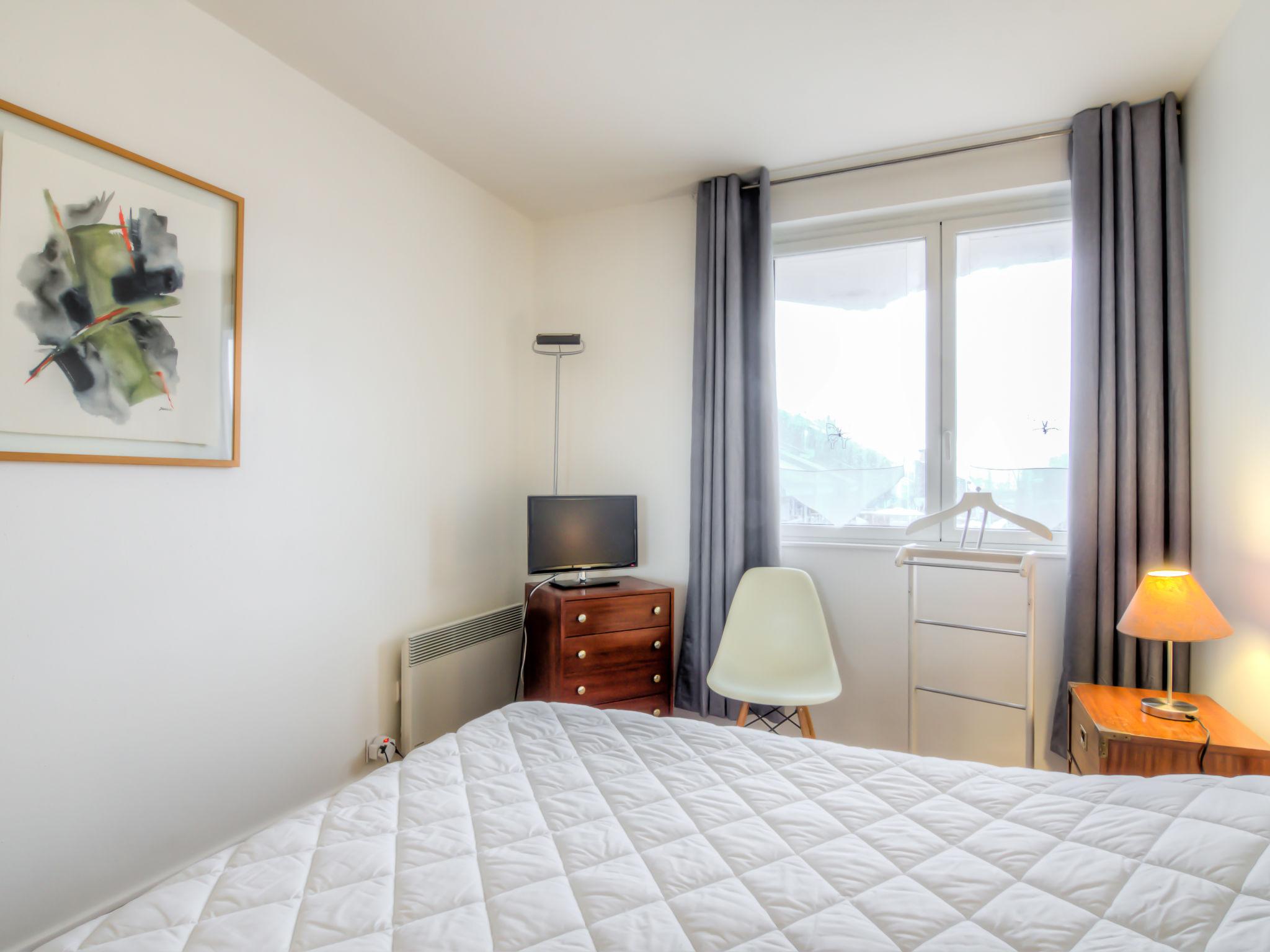 Foto 8 - Apartamento de 2 quartos em Deauville com vistas do mar