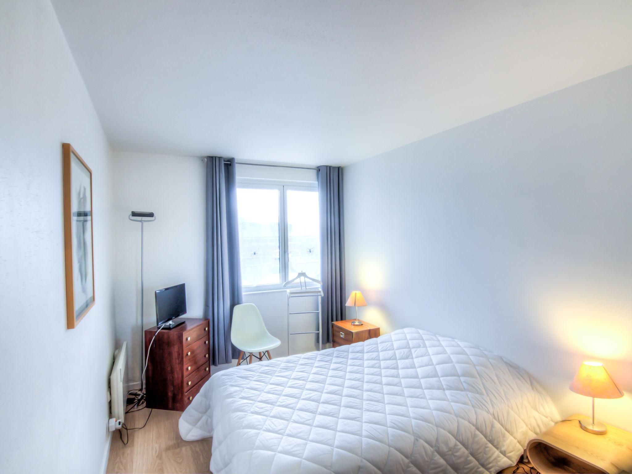 Photo 7 - Appartement de 2 chambres à Deauville avec vues à la mer
